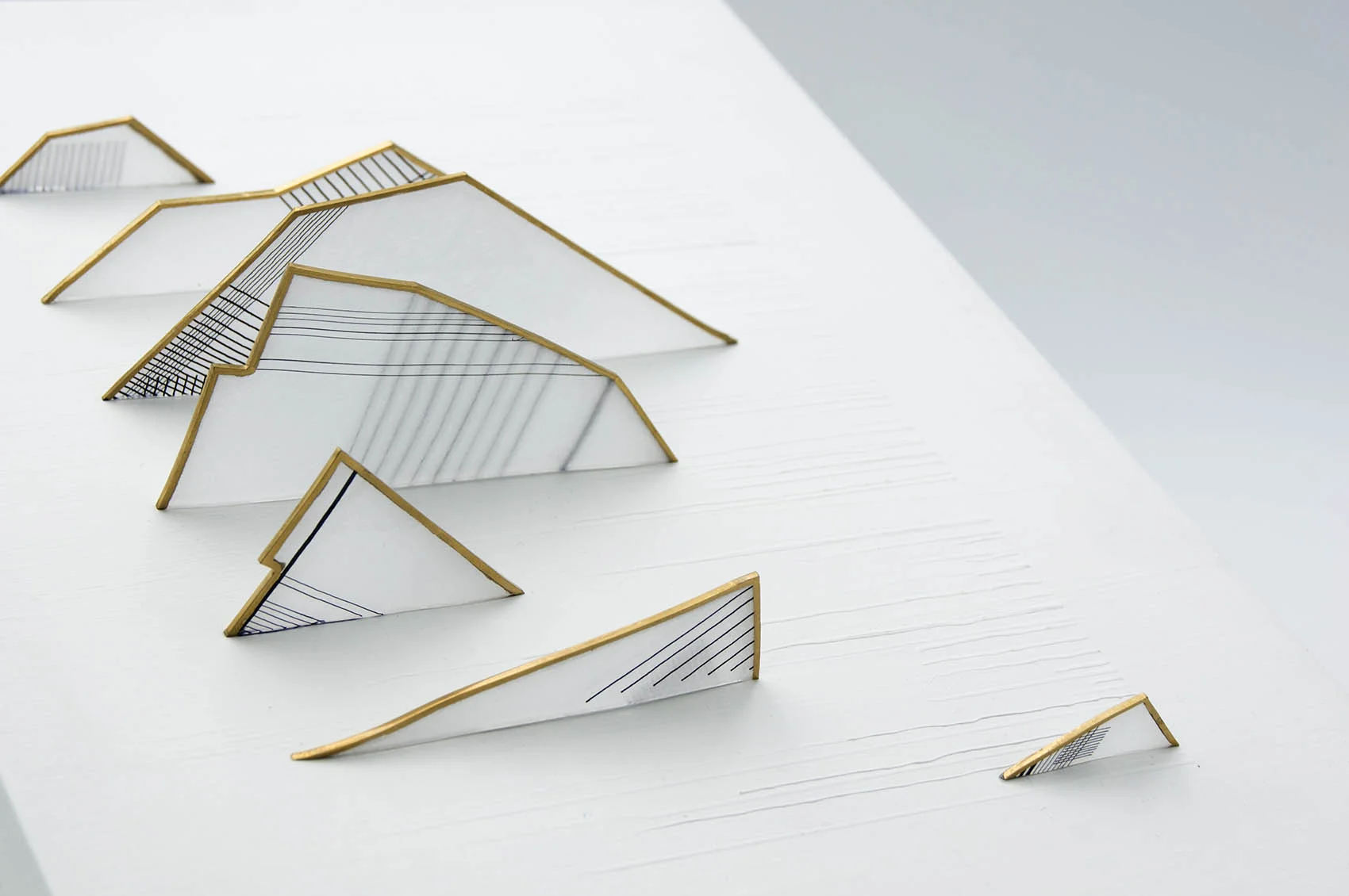 dp3d004-scored-typography-detail1.jpg