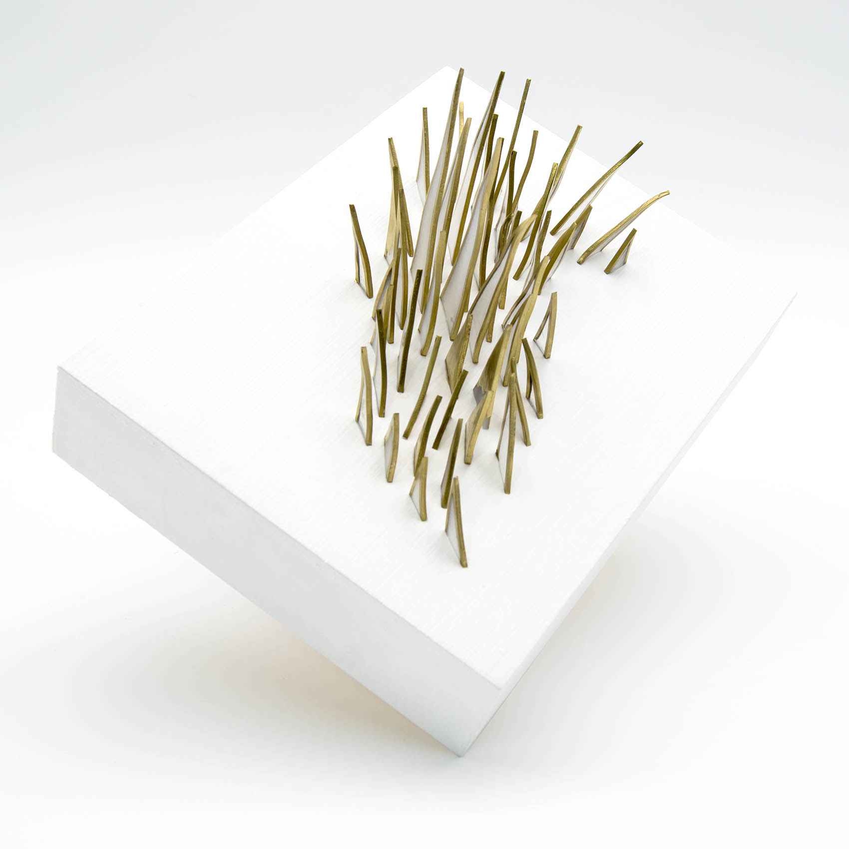 dp3d010-fur-corner.jpg
