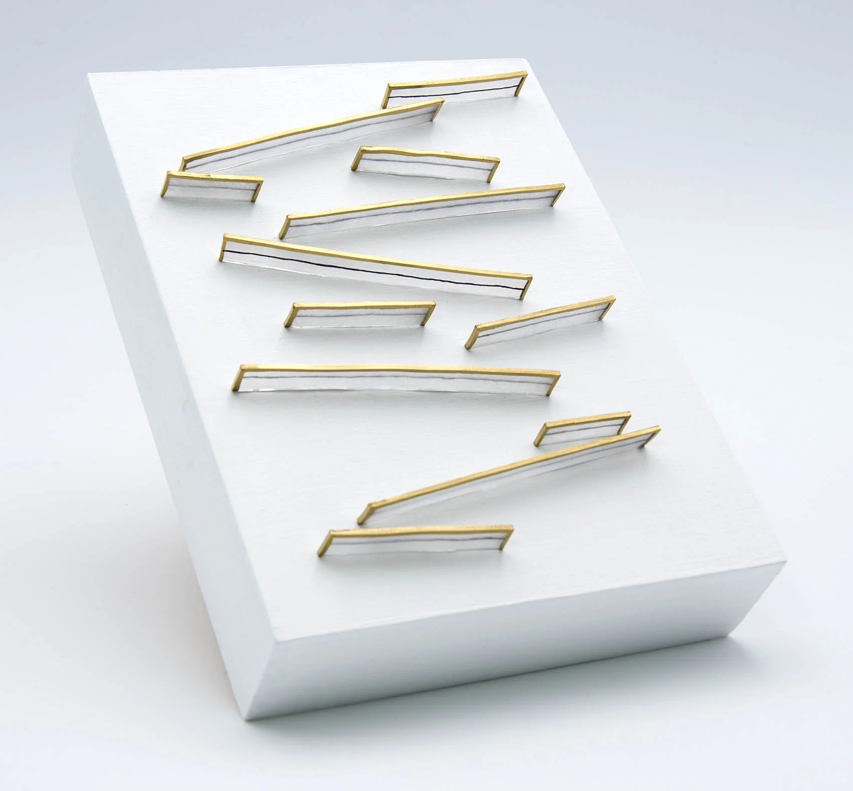 dp3d022-just-add-marbles-angle.jpg
