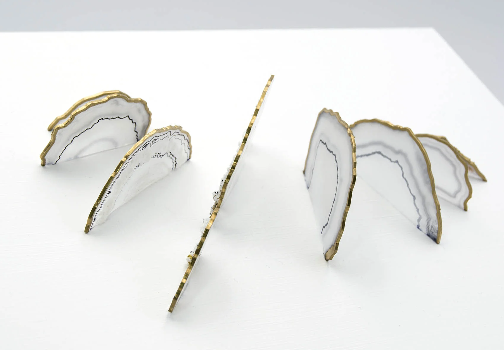 dp3d011-agate-roots-2-detail1.jpg