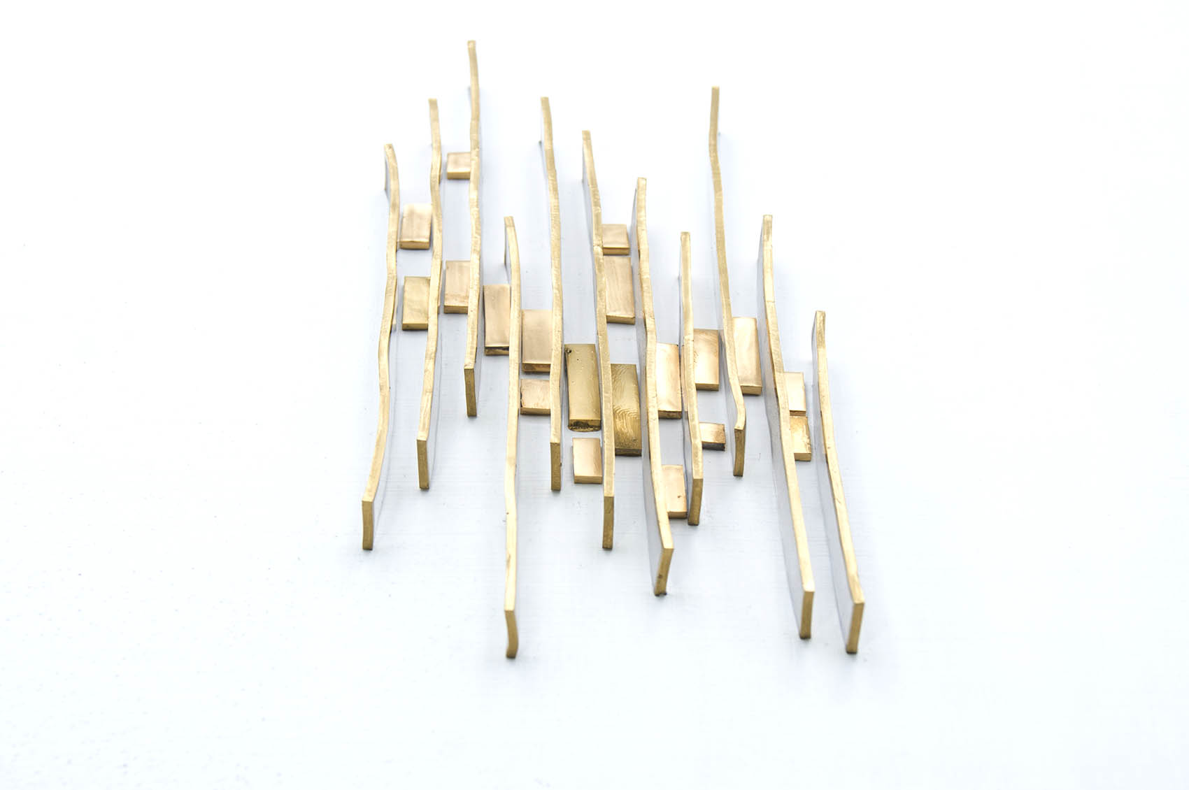 dp3d006-dna-sequence-gold-detail2.jpg