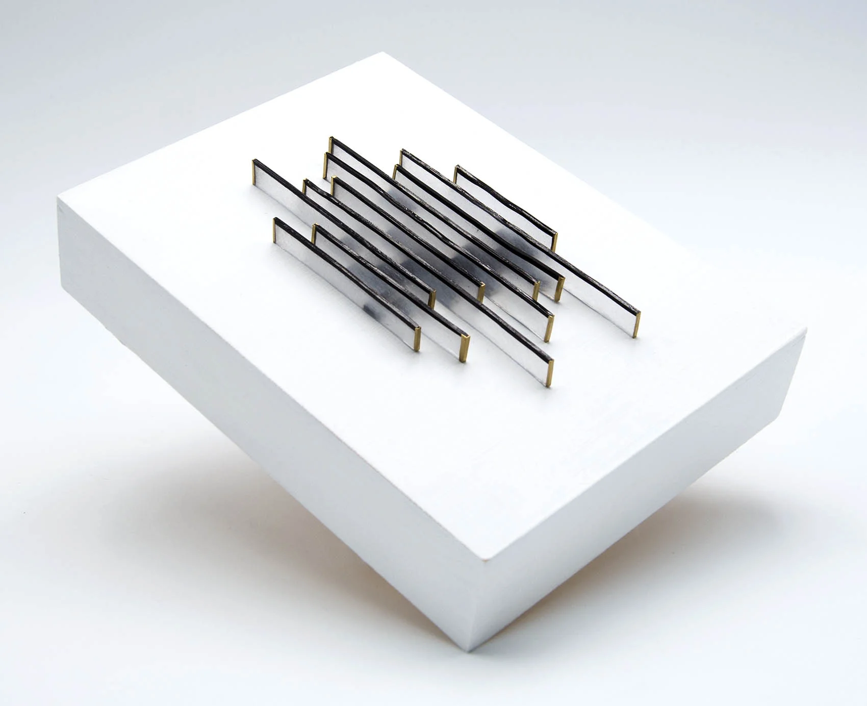 dp3d034-dna-sequence-small-black-corner.jpg