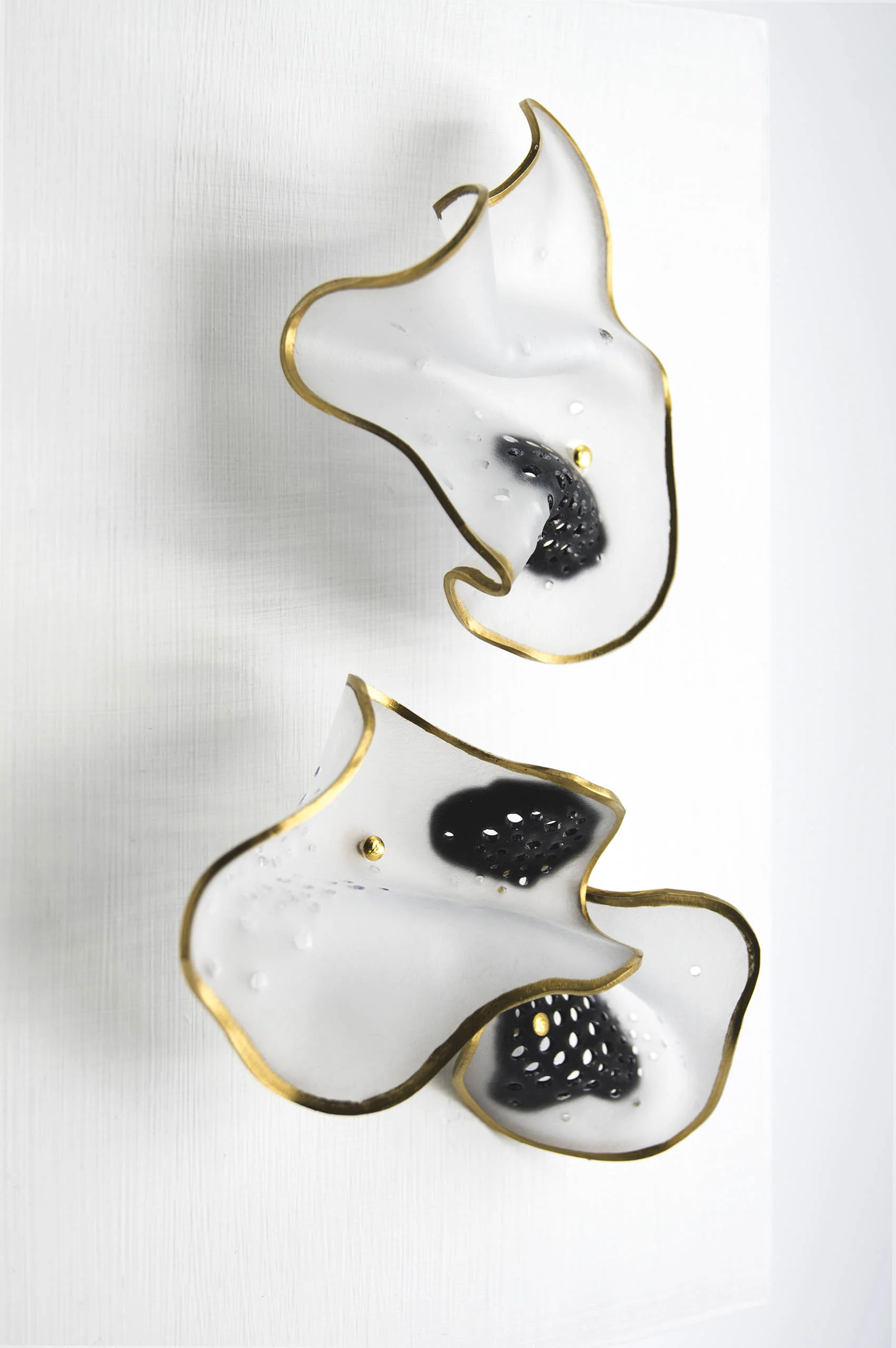 dp3d035-trypophobia1-detail2.jpg
