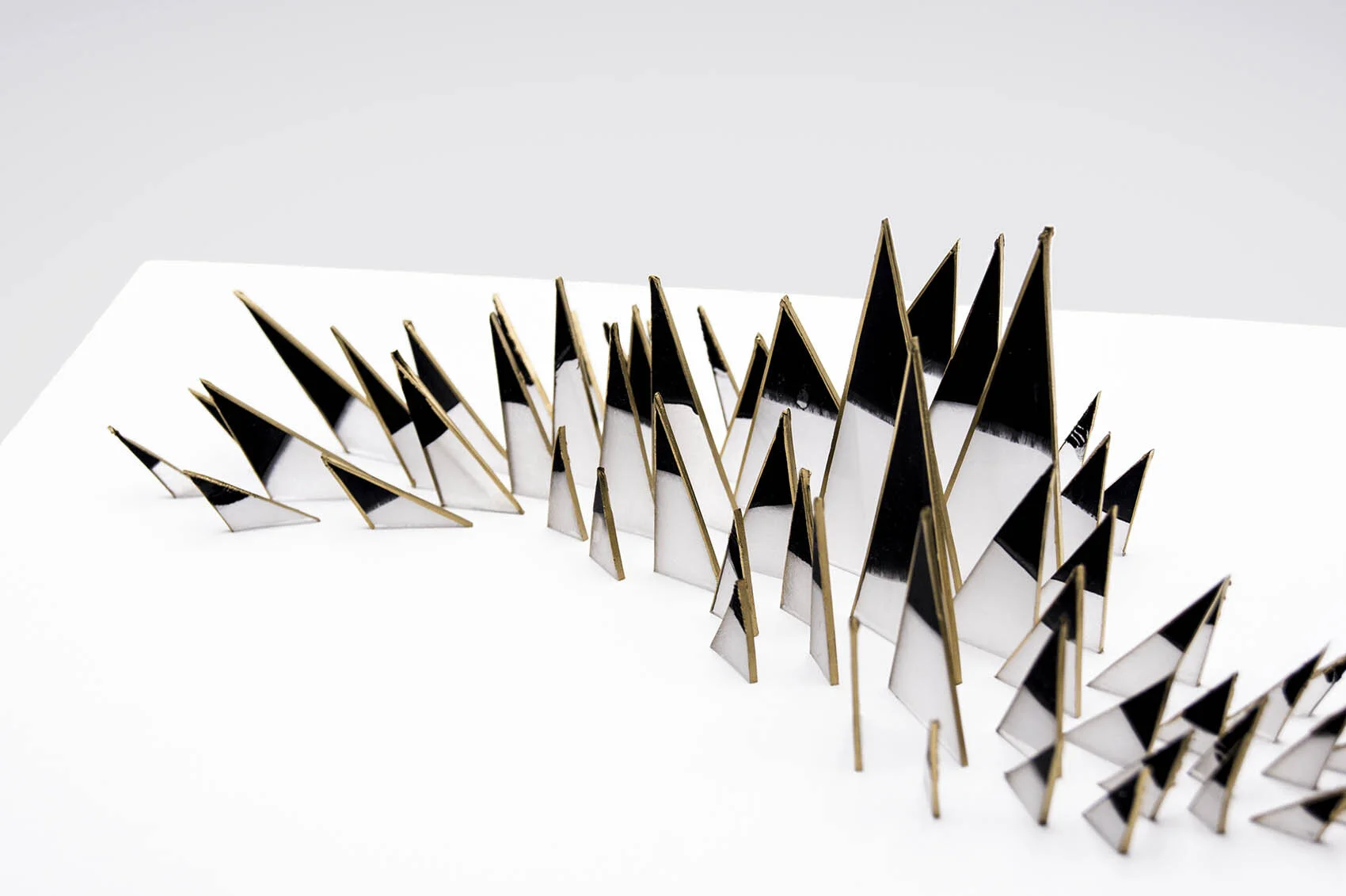 dp3d058-quill-wave-detail1.jpg