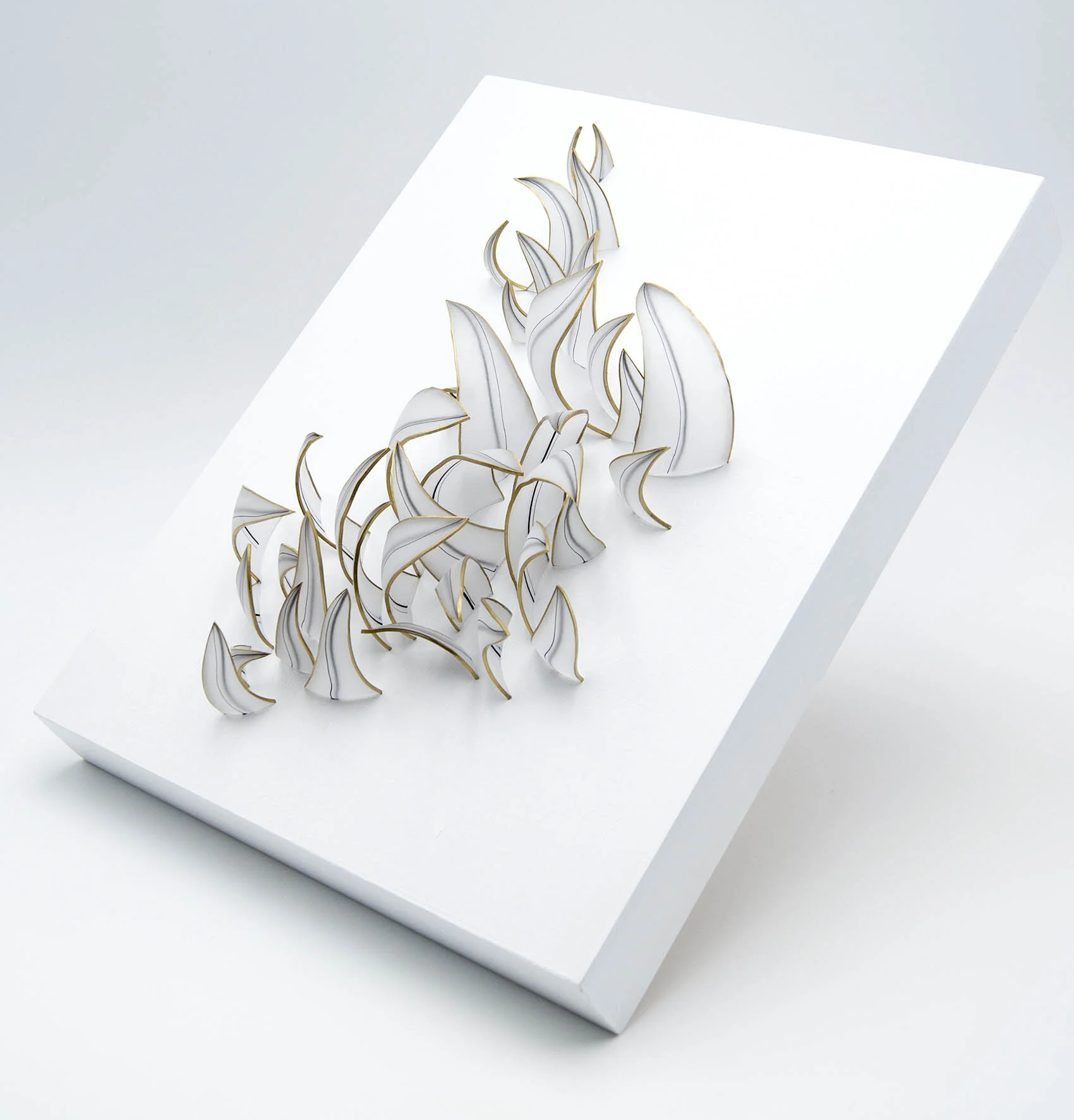 dp3d068-flames-side2.jpg
