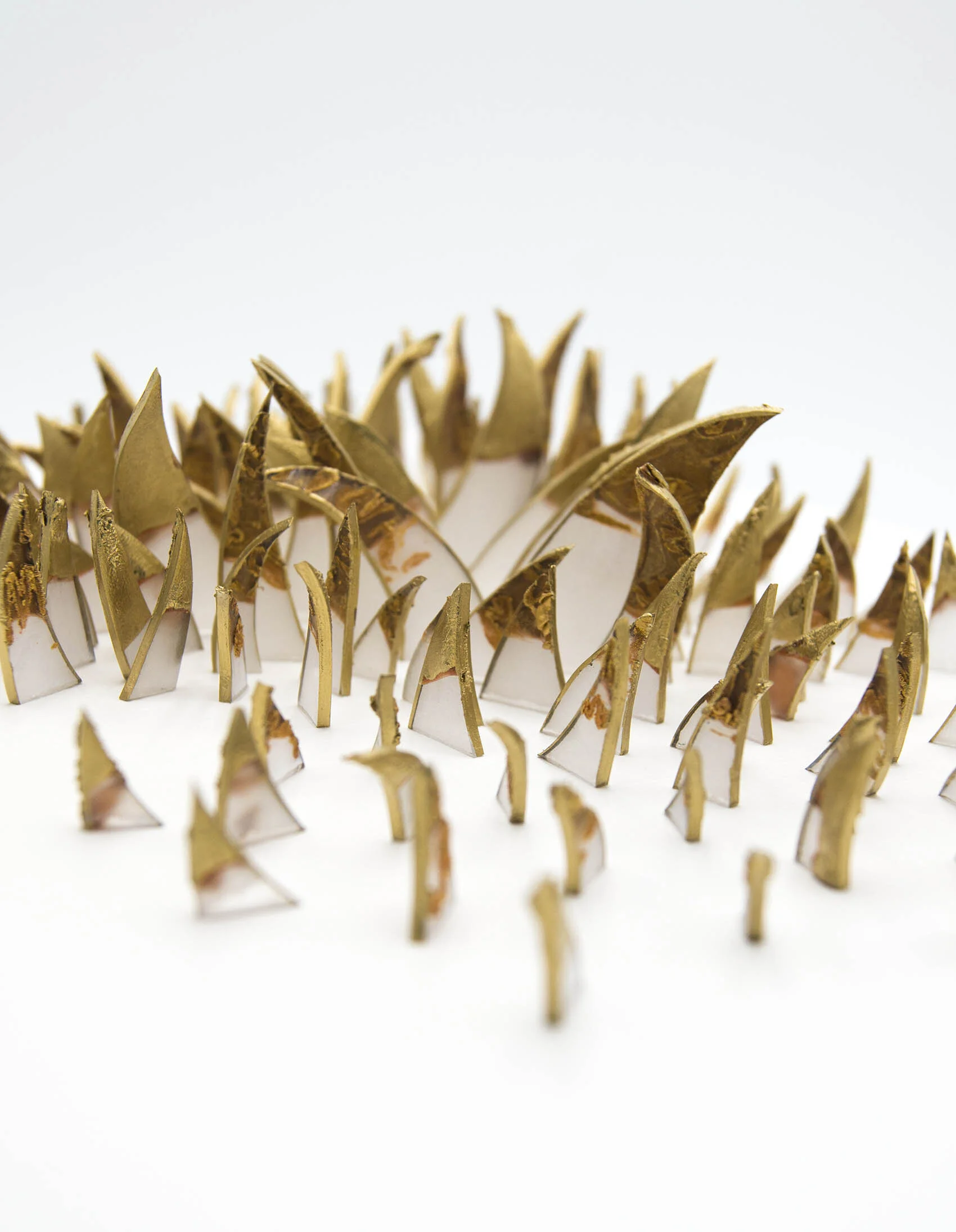 dp3d070-parted-mane-detail5.jpg