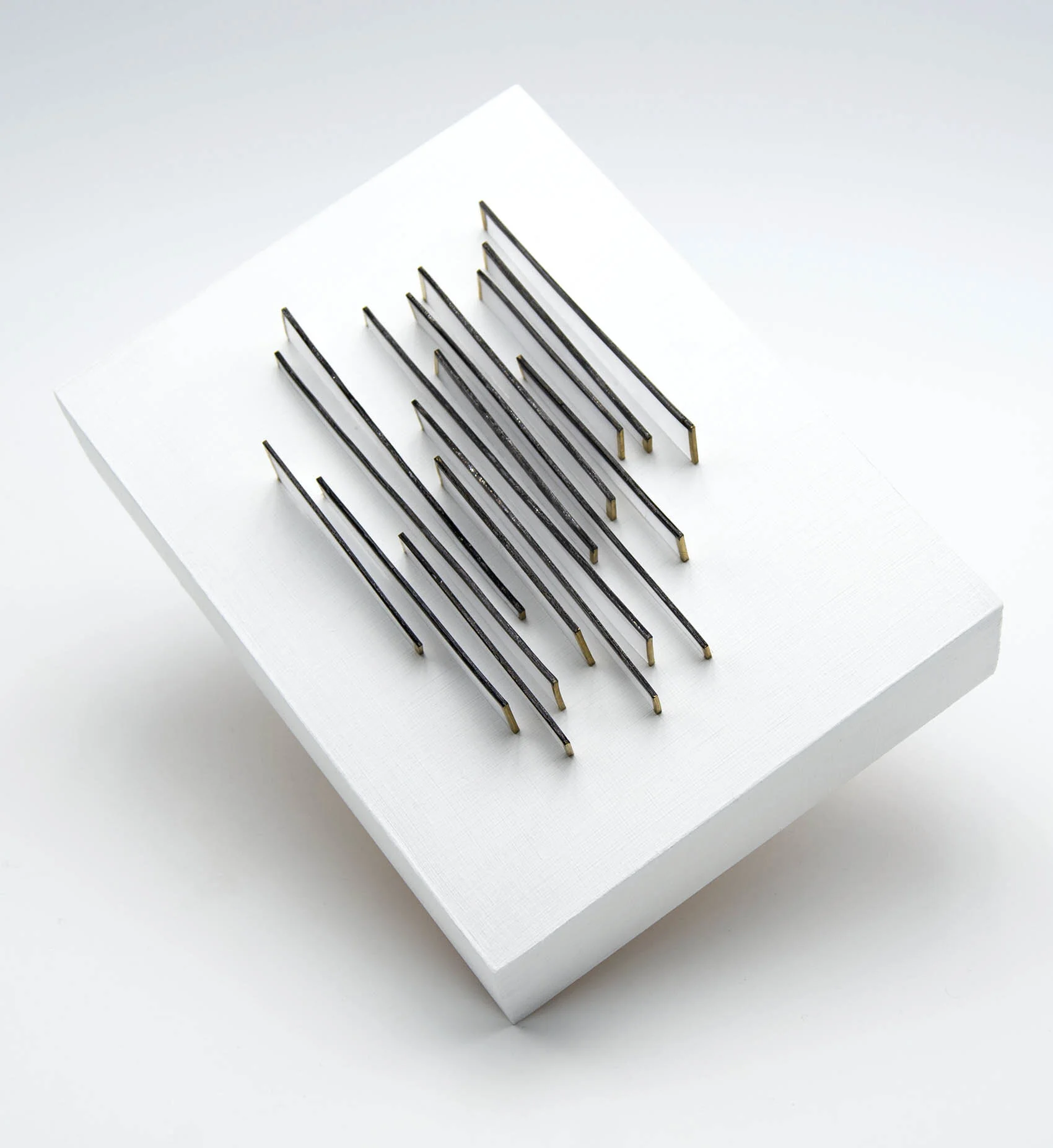 dpd3074-false-parallels-6-corner.jpg