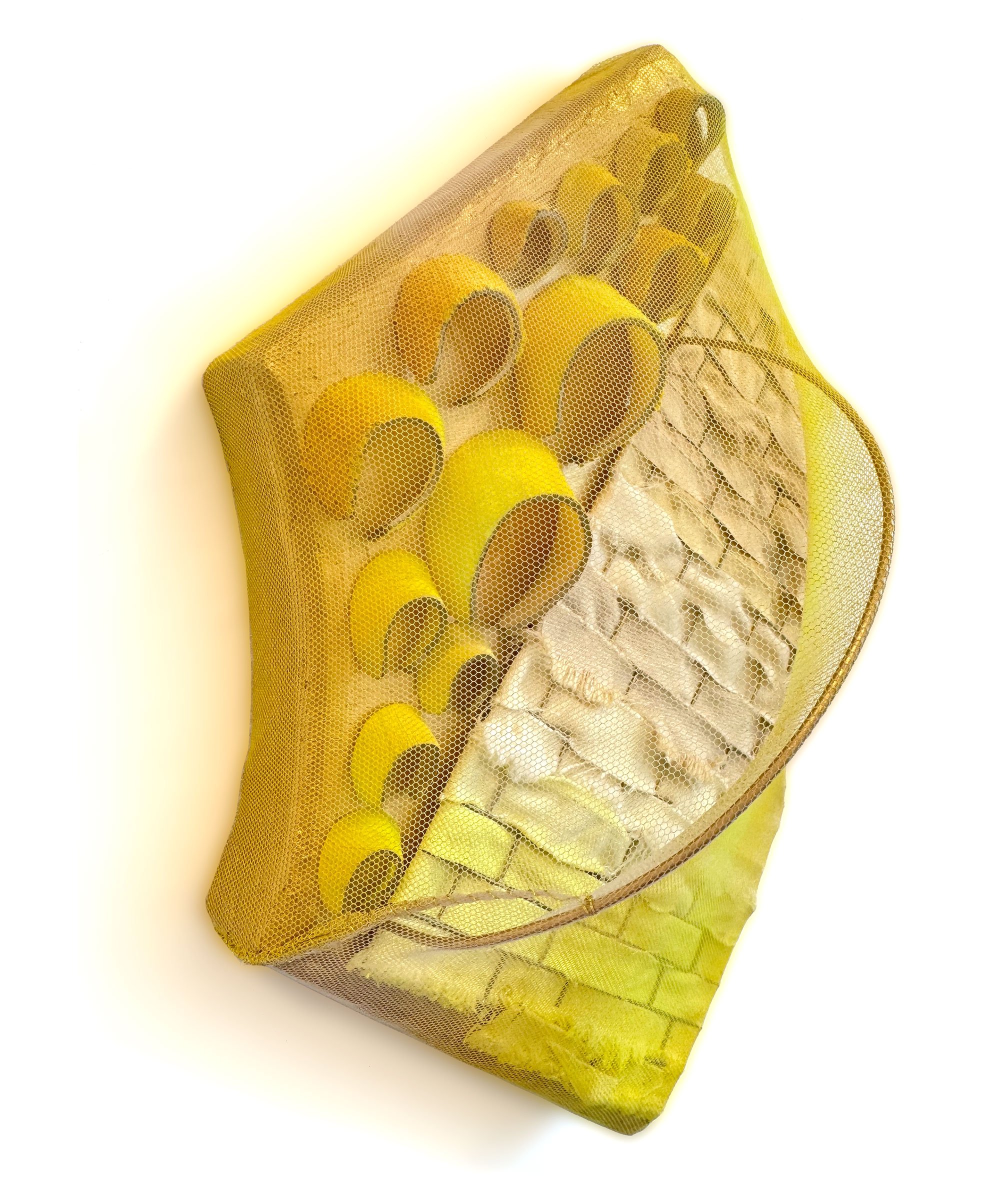 sdlc021-gullet-woven-gold-angle2.jpg