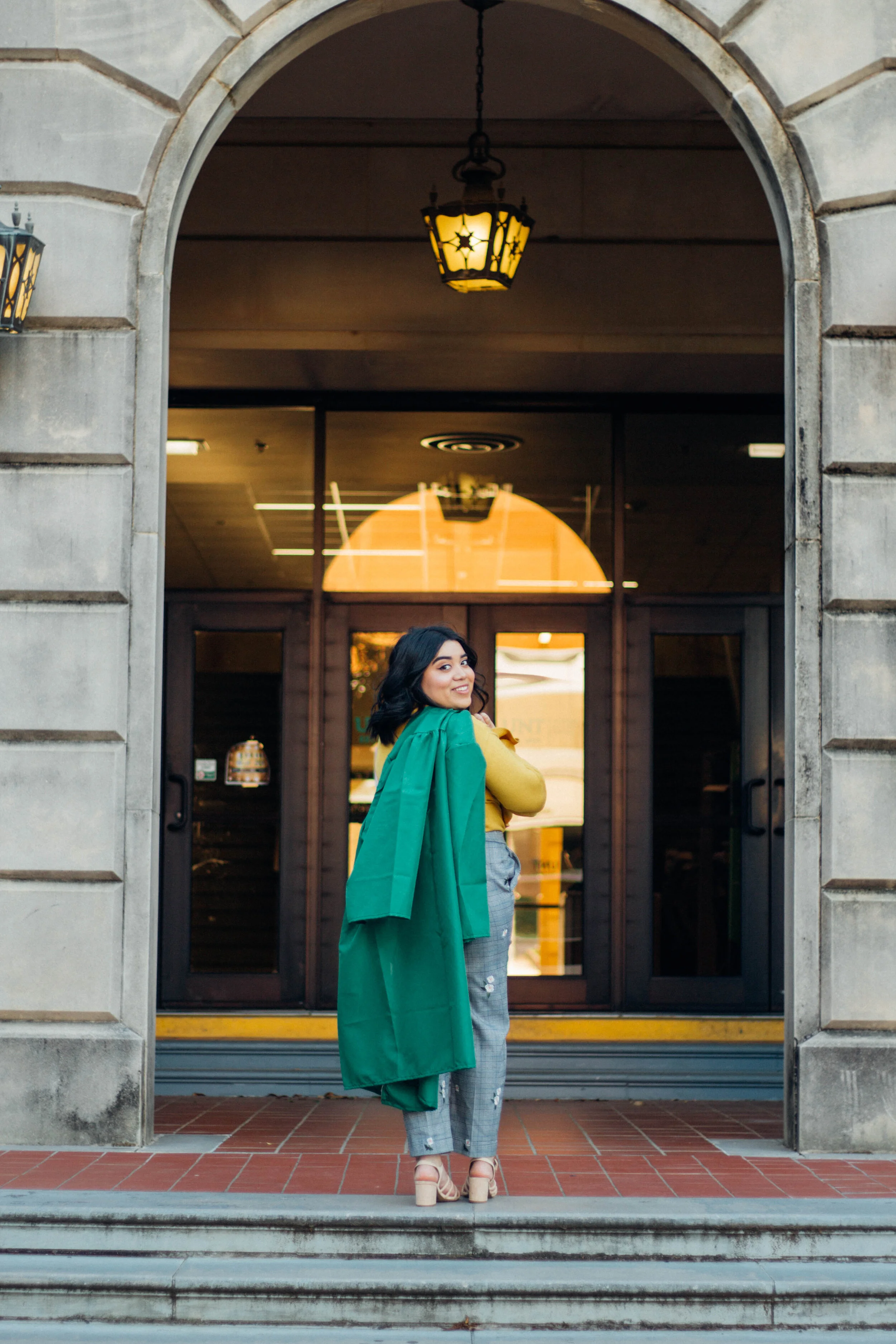 GradPhotos-642019.jpg