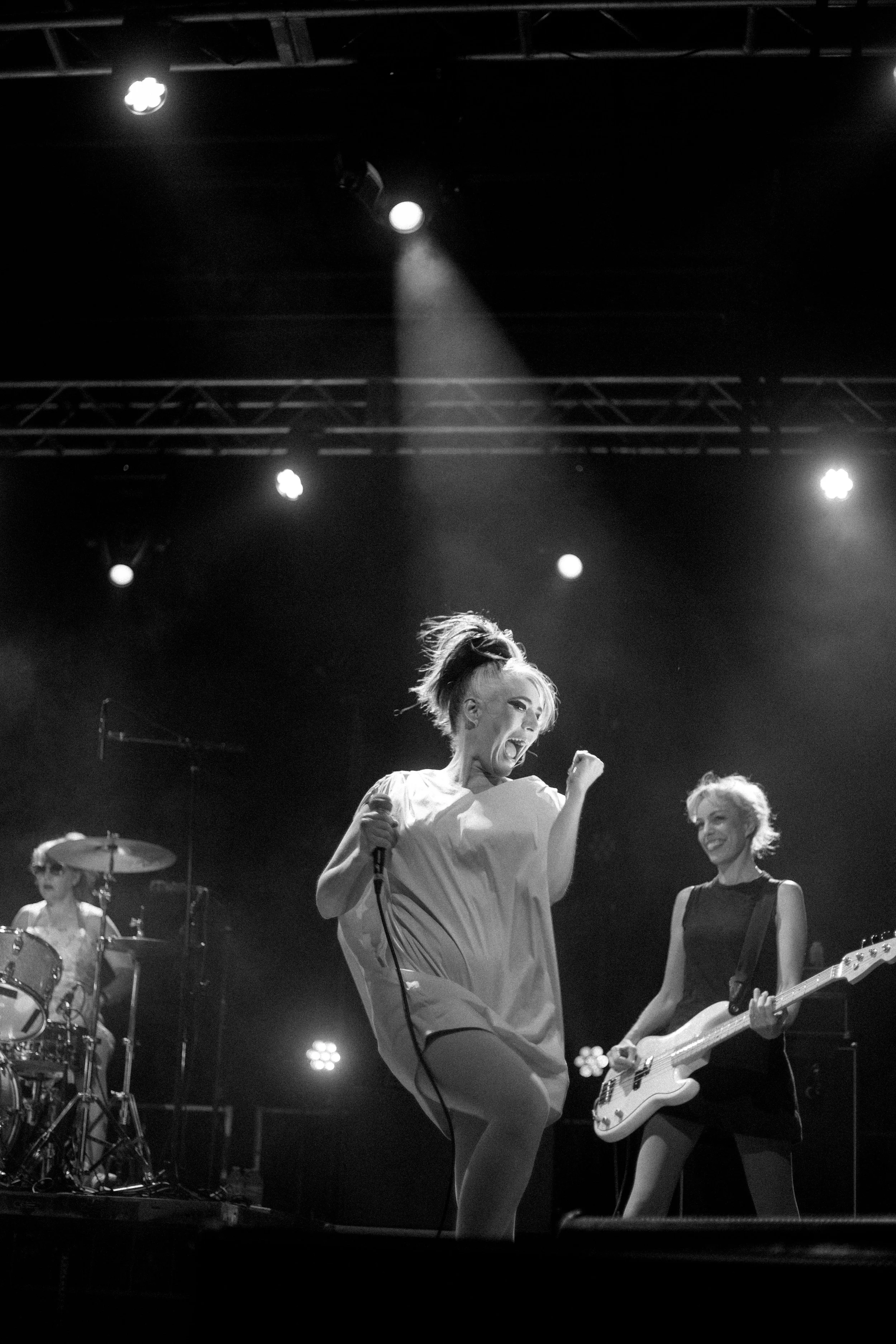  Bikini Kill  