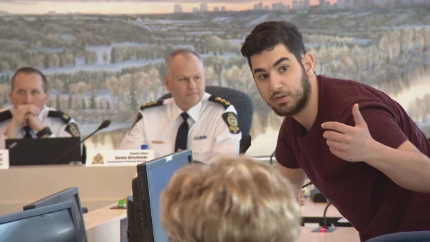 More Diversity needed on police commission, Edmonton youth group says