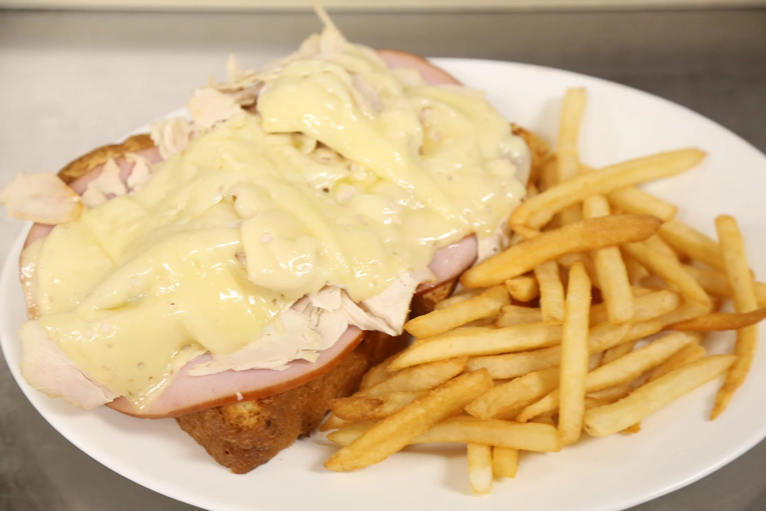 Airport Diner | Diners | Lunch