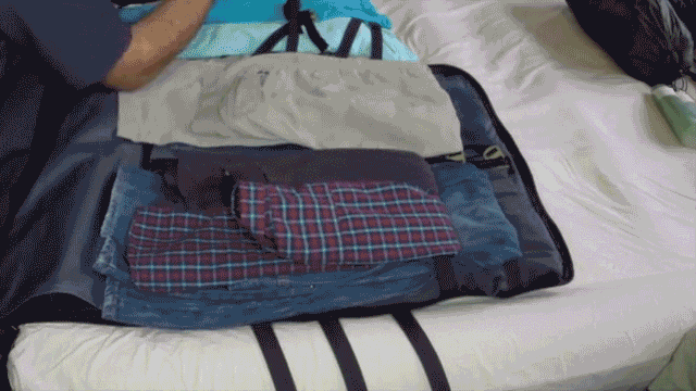 Go-Duffel-Roll-Clothes.gif