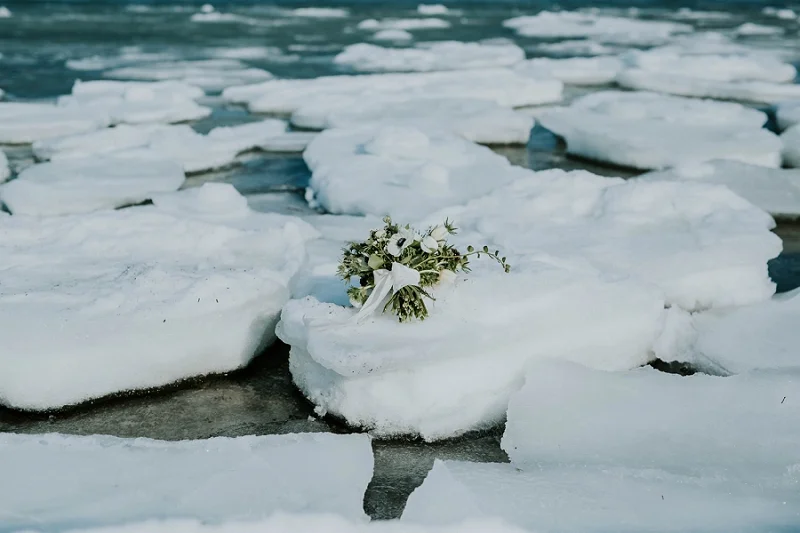 Intimate-winter-wedding-in-denmark (78).jpg