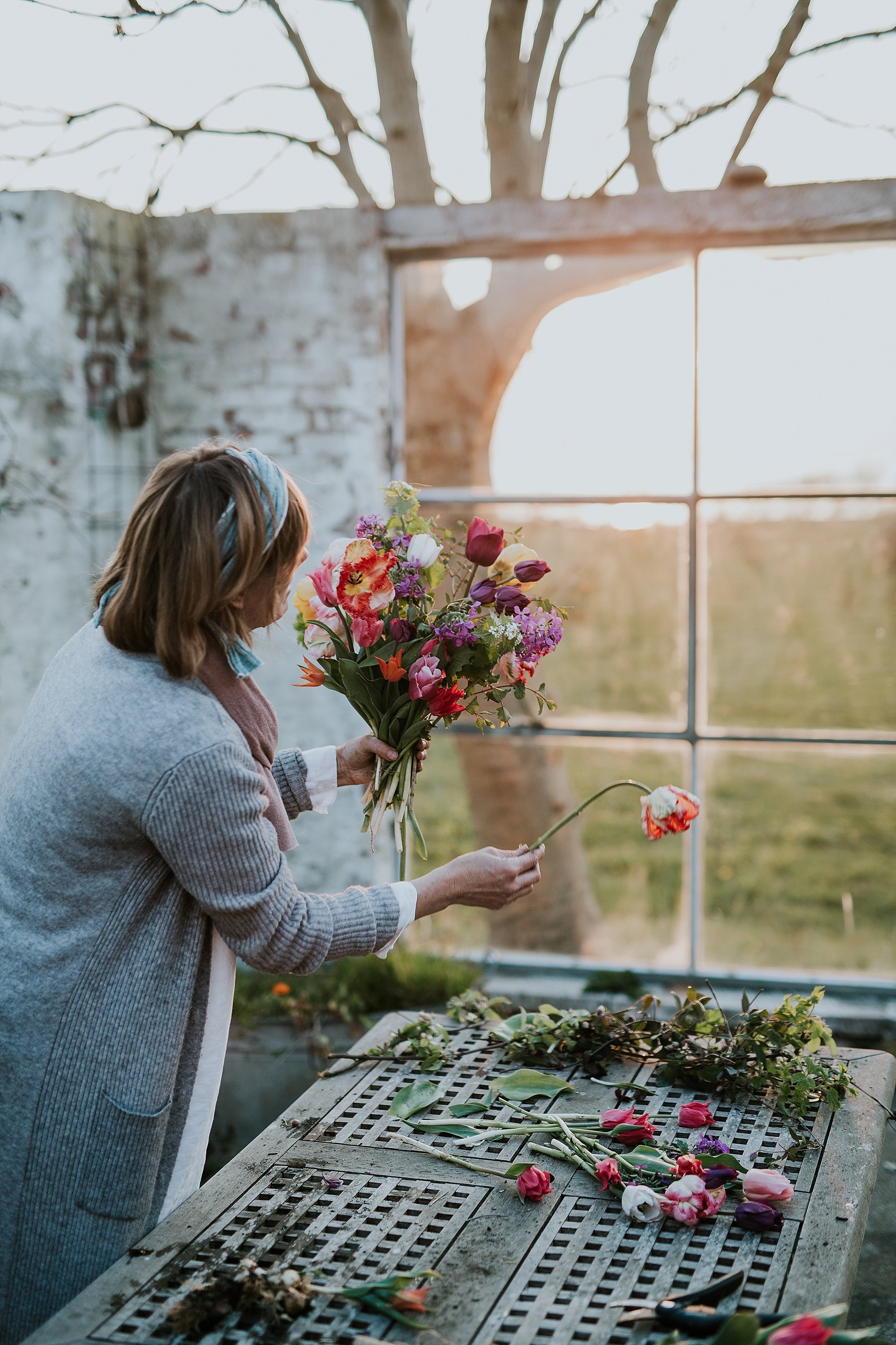 florist creating wedding bouquet | Denmark wedding planners and florist