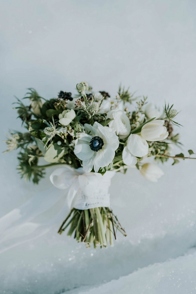 winter white bride's bouquet | winter wedding flowers | destination wedding | get married in Denmark | Aero Island | Danish Island Weddings