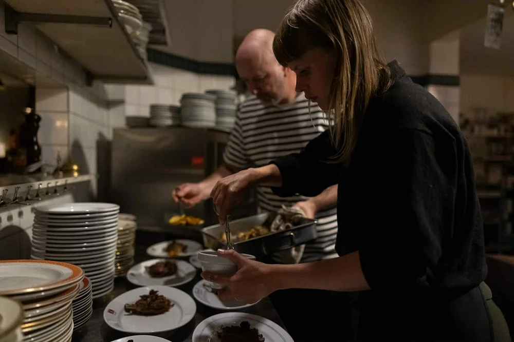 Gertude and Jakob.JPG