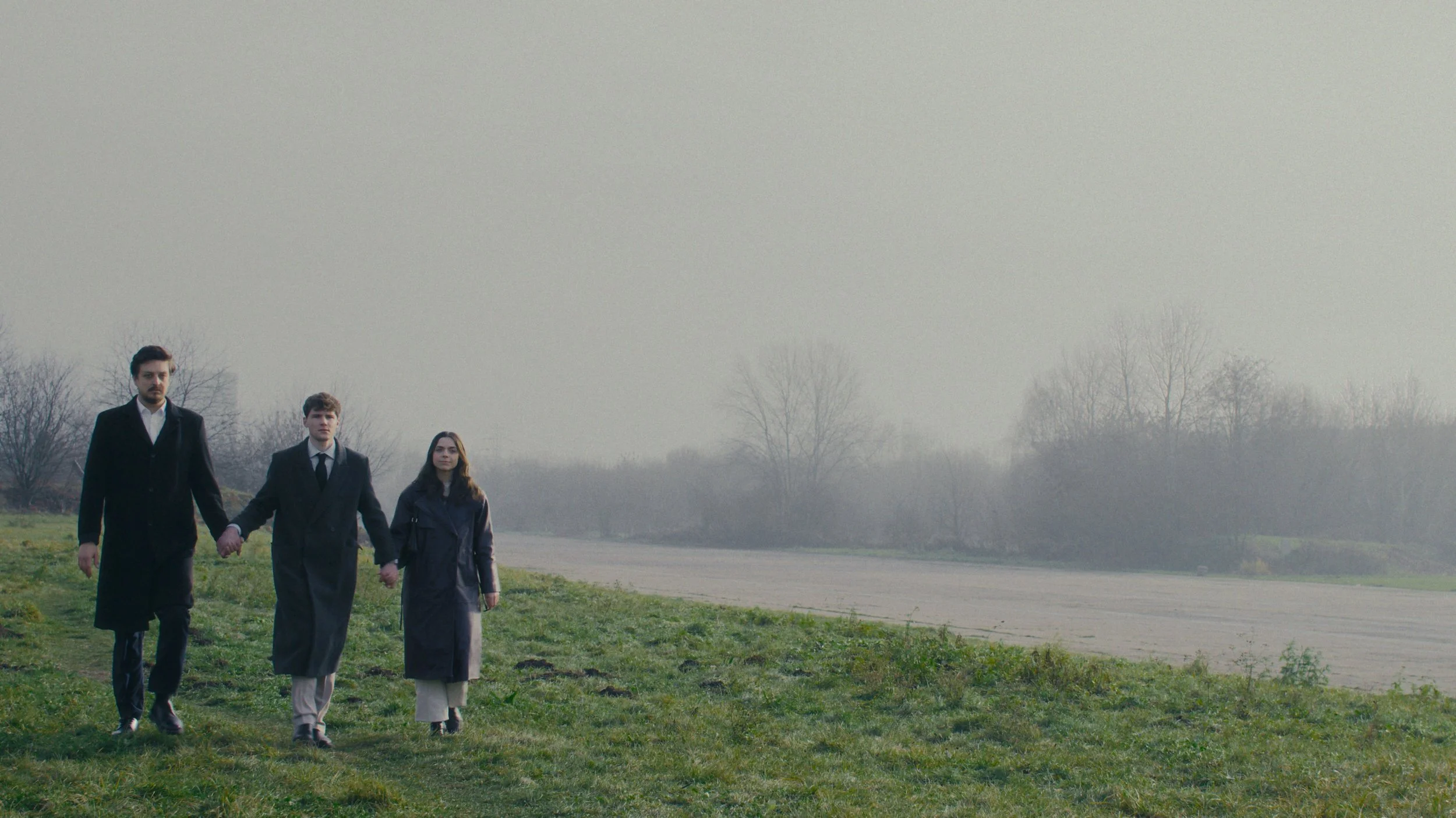 Best_Friends_Still_02.jpg