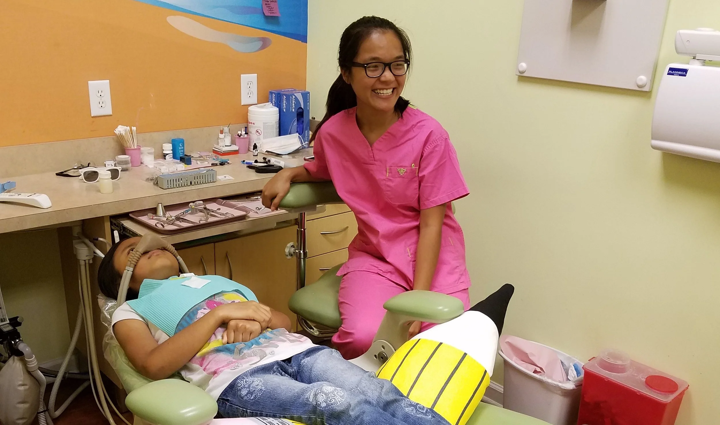 Summer 2017 - Working as a volunteer dental assistance in one of the local pediatric dentist offices to which we take many of the refugee children for dental care, Nia is gaining invaluable knowledge and practical experience towards her goal of becoming a dentist.