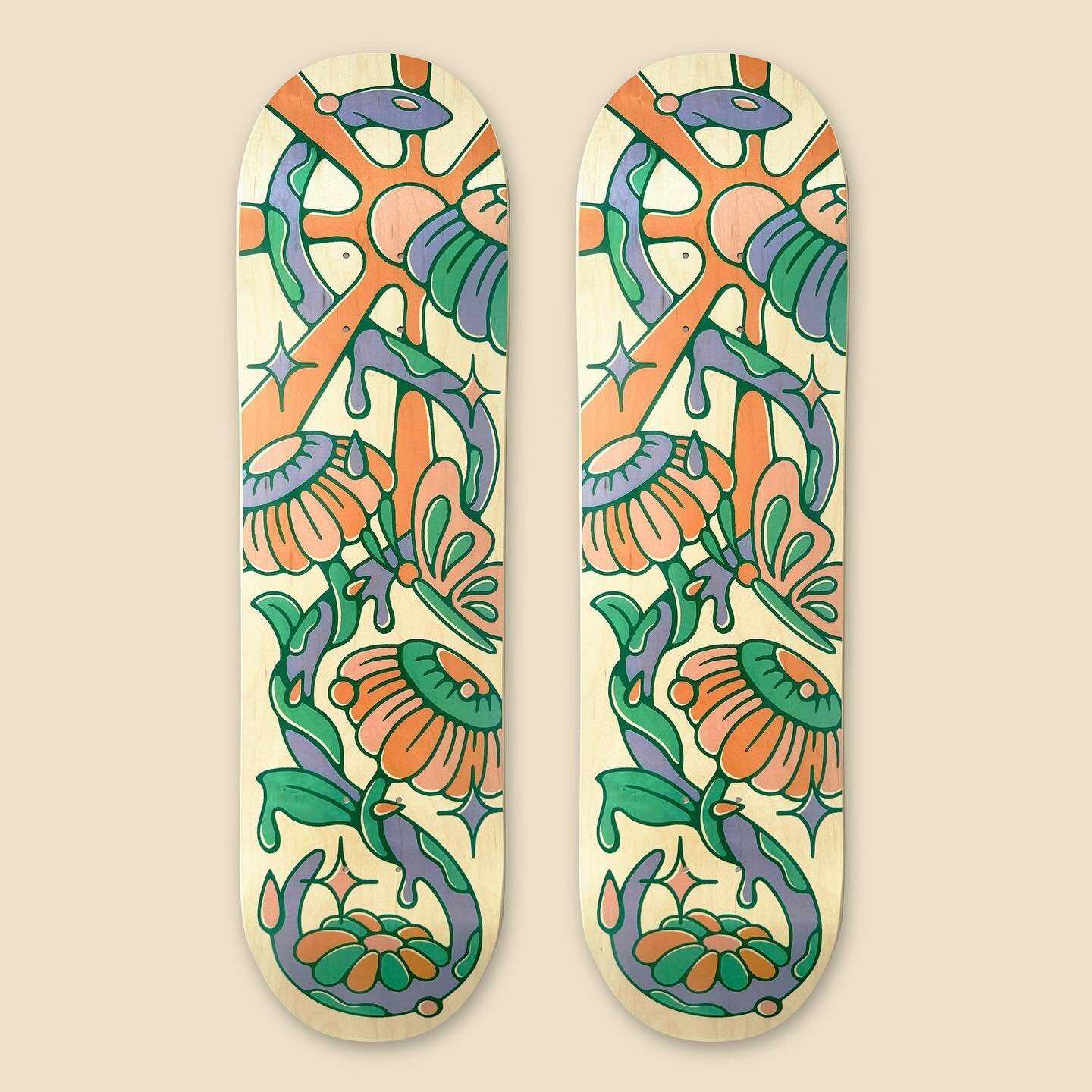 🌞🐍 Serpant &amp; the Sun skate deck &bull; I&rsquo;m so stoked with how the illustration on this one came out. This is the first deck I have fully drawn on the iPad, all of the previous decks I&rsquo;ve designed before this have been done in illust