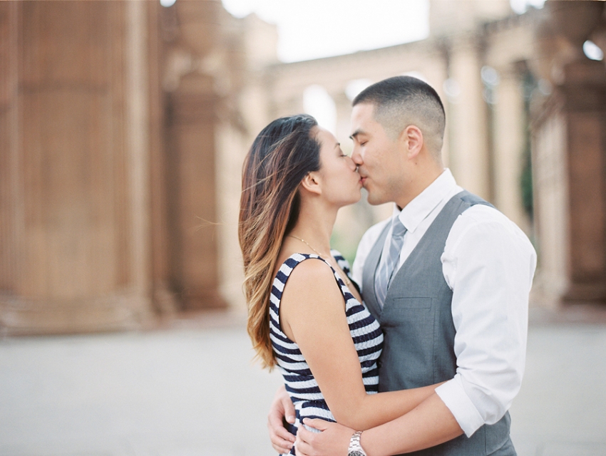 010_ME_San_Francisco_Engagement_Session_blog.jpg