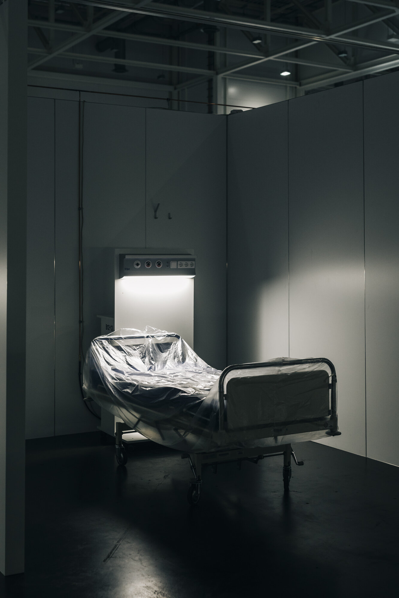  A bed in a makeshift hospital in Hannover. Despite high case numbers, the health system in Germany has not collapsed. 