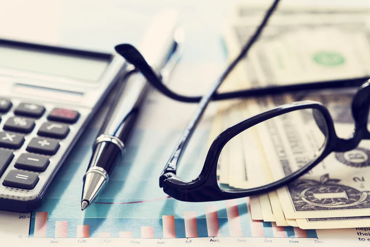 Business chart and eyeglasses.jpg
