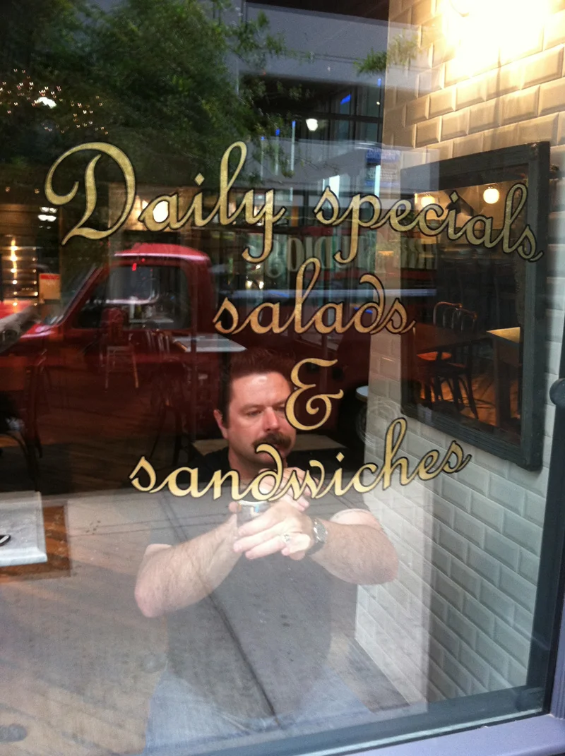 gold-leafing-dallas-mercat-bistro-02.jpg