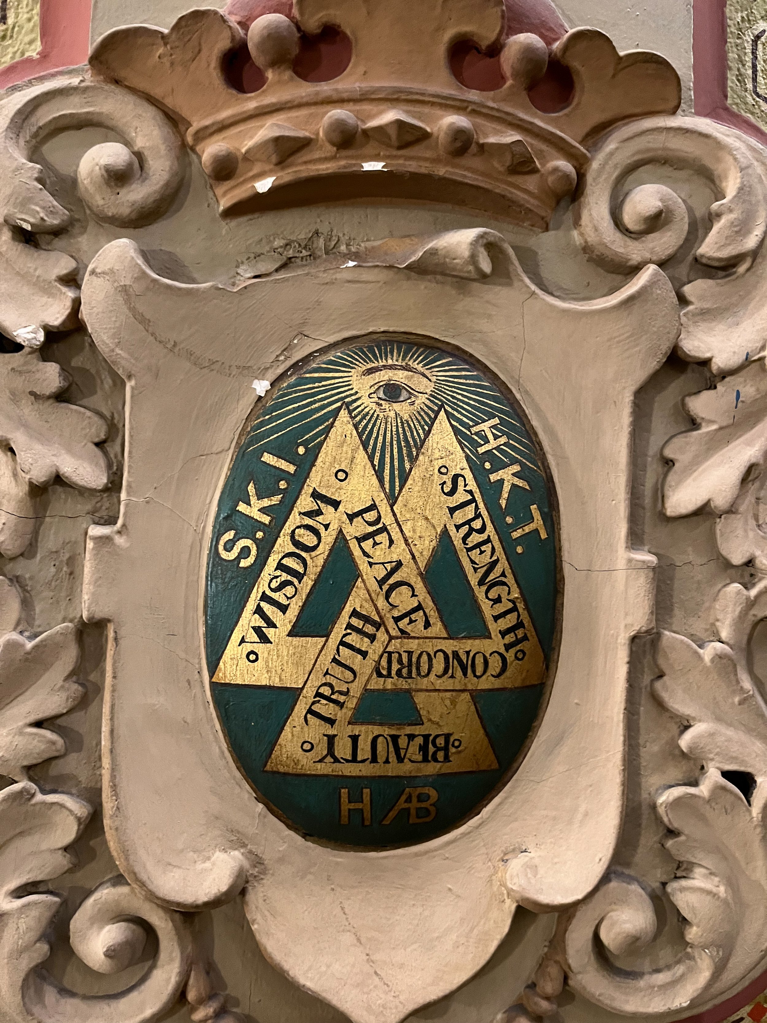 grand-lodge-pennsylvania-new-york100.jpg
