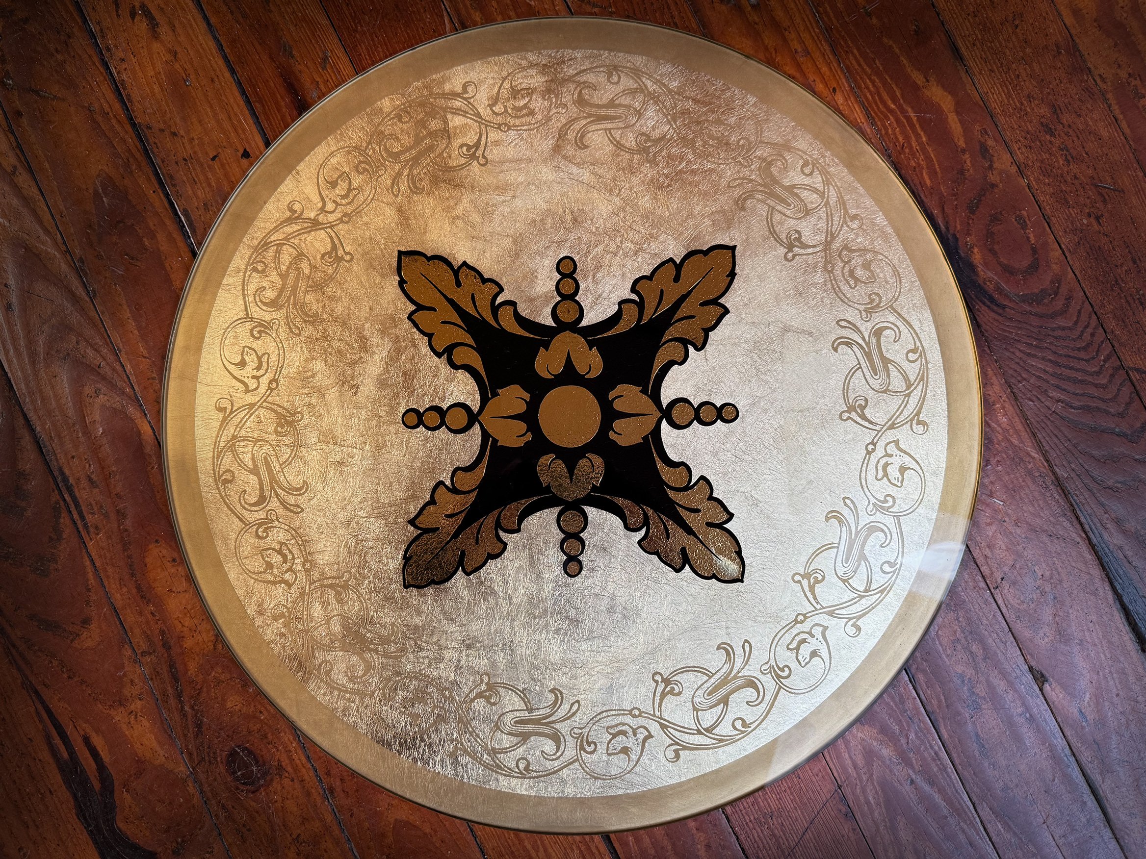 Verre Eglomise Table Top