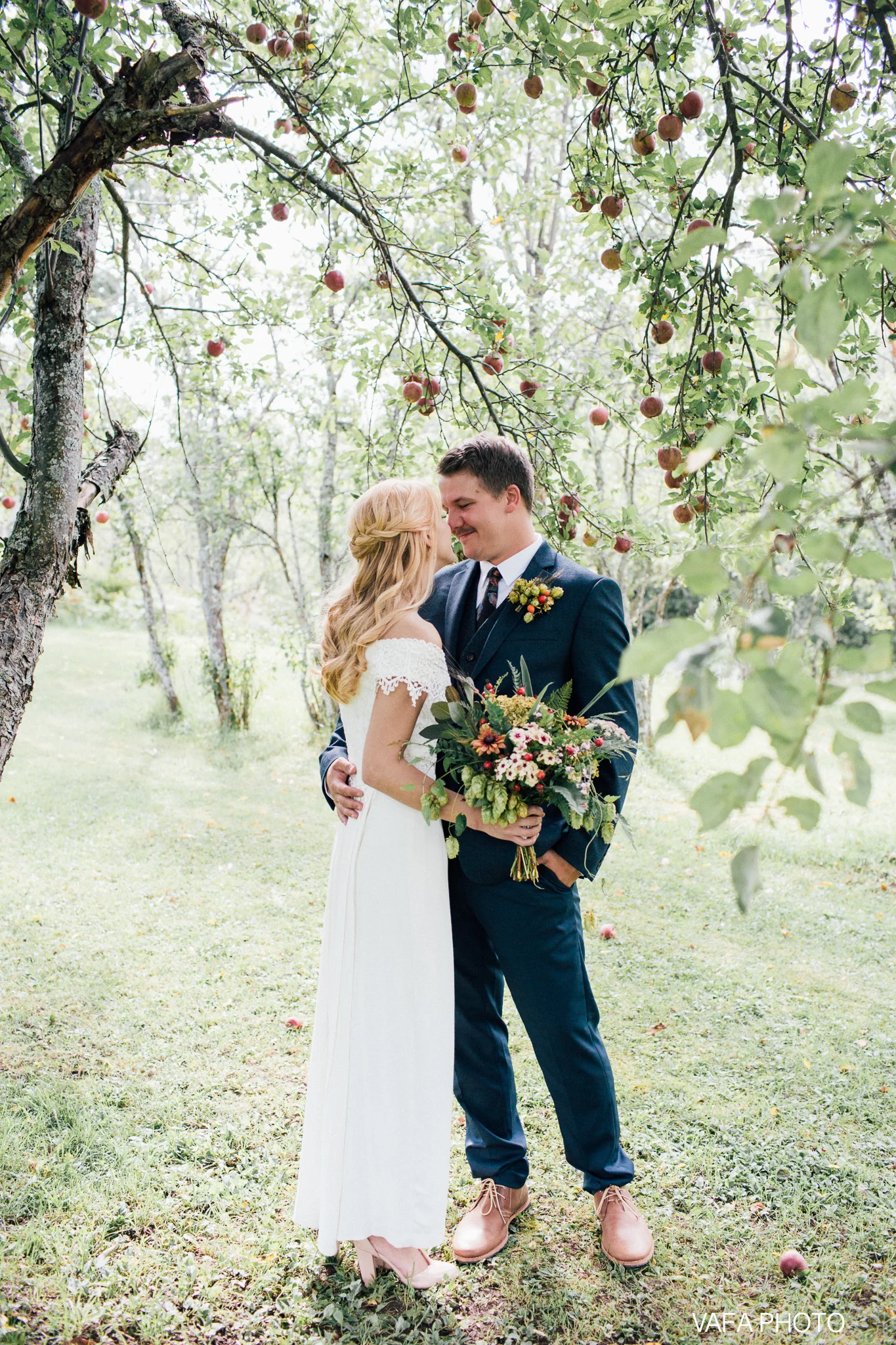 Belsolda-Farm-Wedding-Christy-Eric-Vafa-Photo-79.jpg