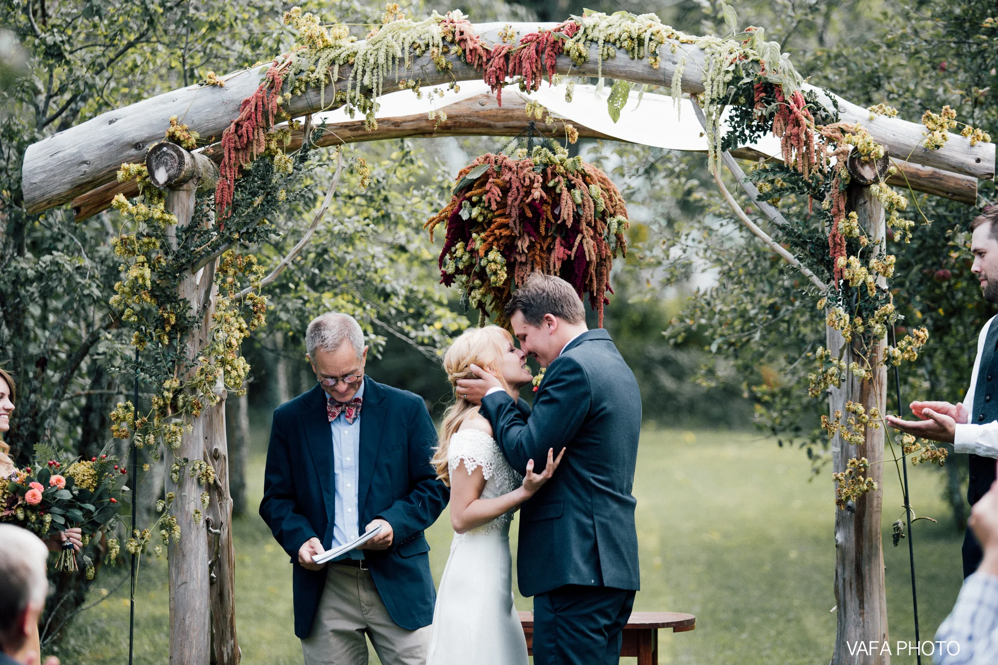 Belsolda-Farm-Wedding-Christy-Eric-Vafa-Photo-500.jpg