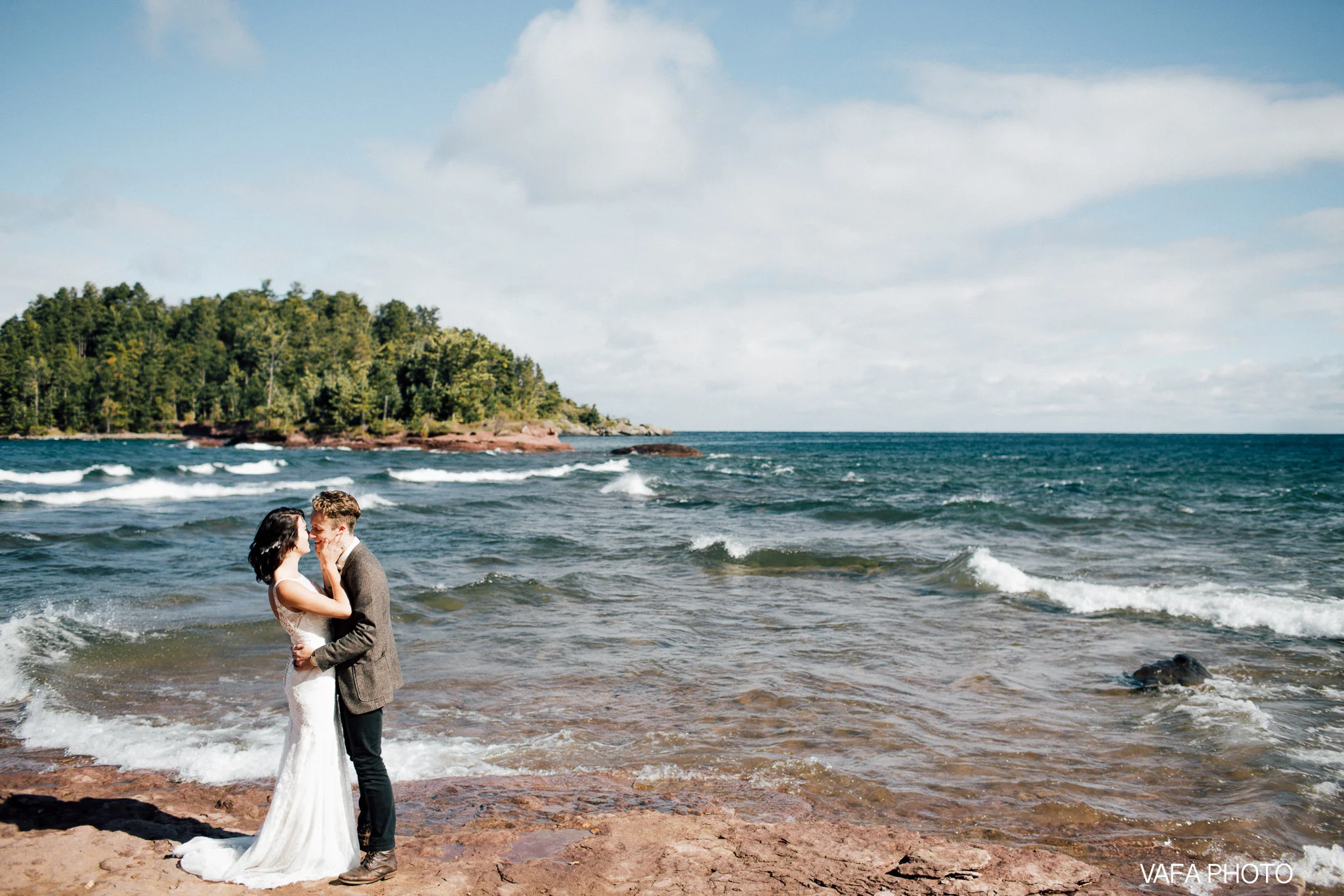 Hogback-Mountain-Wedding-Chelsea-Josh-Vafa-Photo-637.jpg
