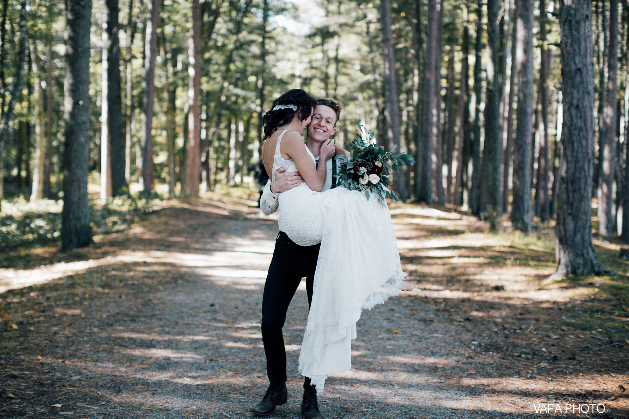 Hogback-Mountain-Wedding-Chelsea-Josh-Vafa-Photo-656.jpg