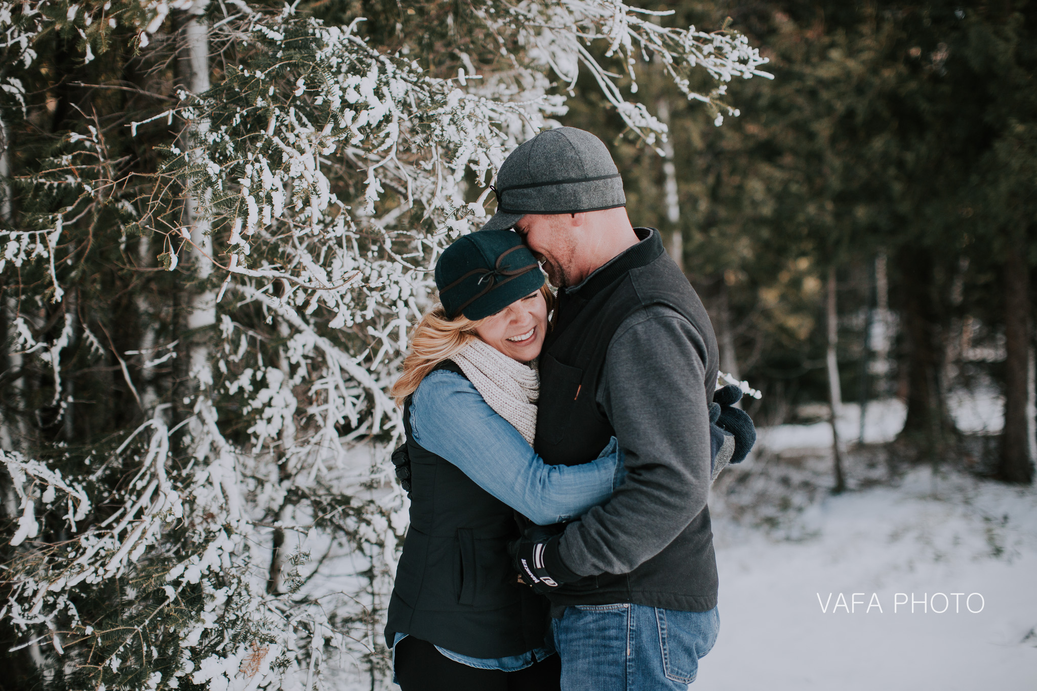 Little-Presque-Engagement-Nichole-Dan-VP77.jpg