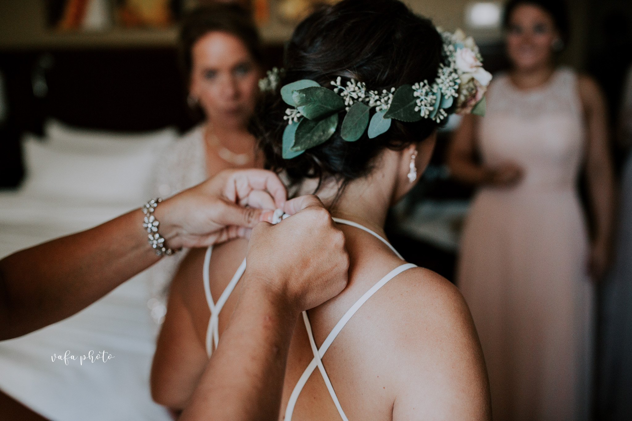 Milwaukee-Athletic-Club-Wedding-Amanda-Tony-Vafa-Photo-157.jpg