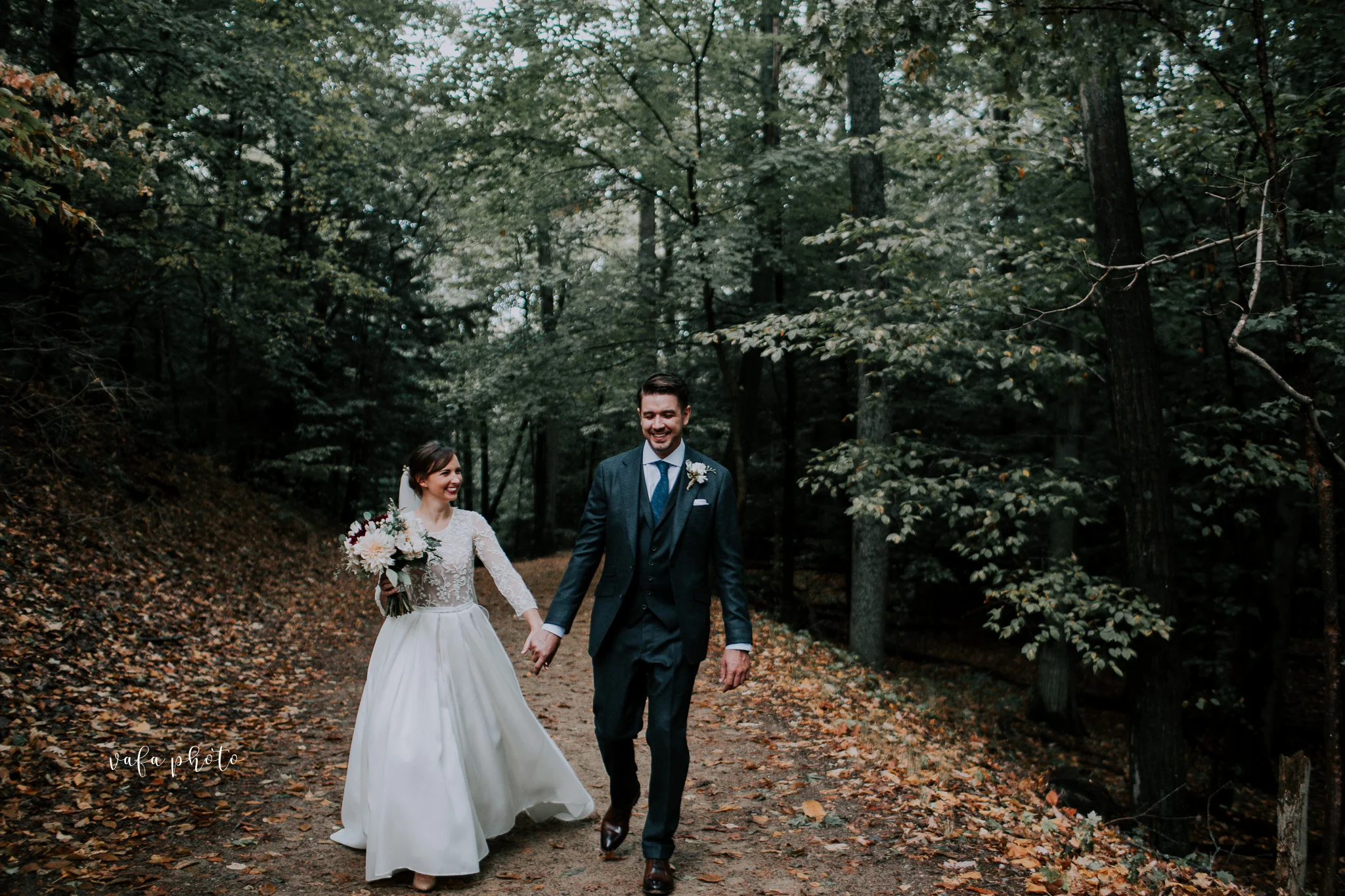 Grand-Rapids-Wedding-Danielle-Brian-Vafa-Photo-330.jpg