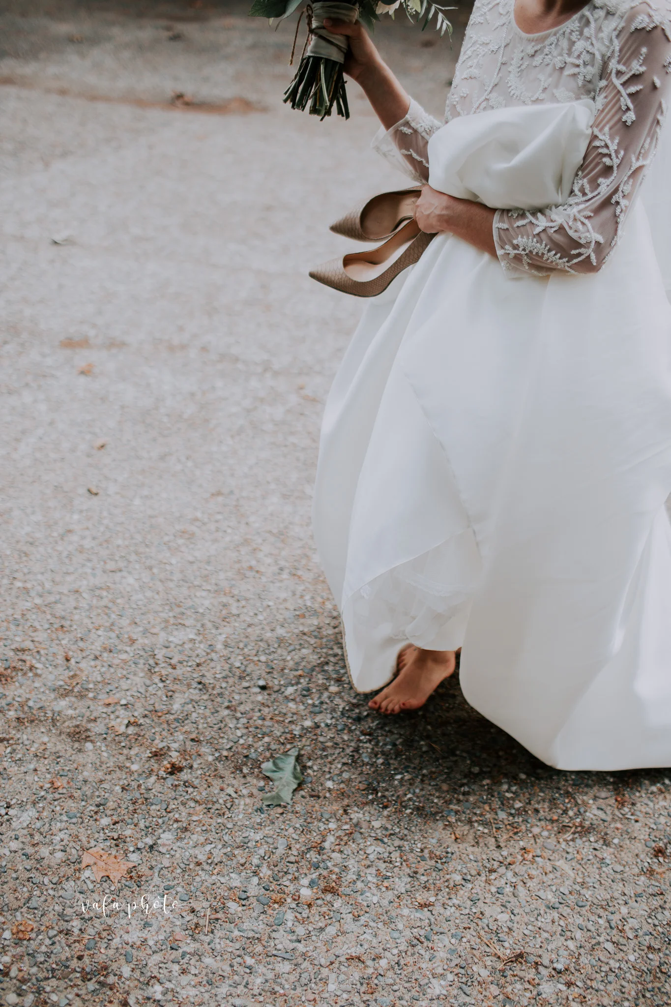 Grand-Rapids-Wedding-Danielle-Brian-Vafa-Photo-359.jpg