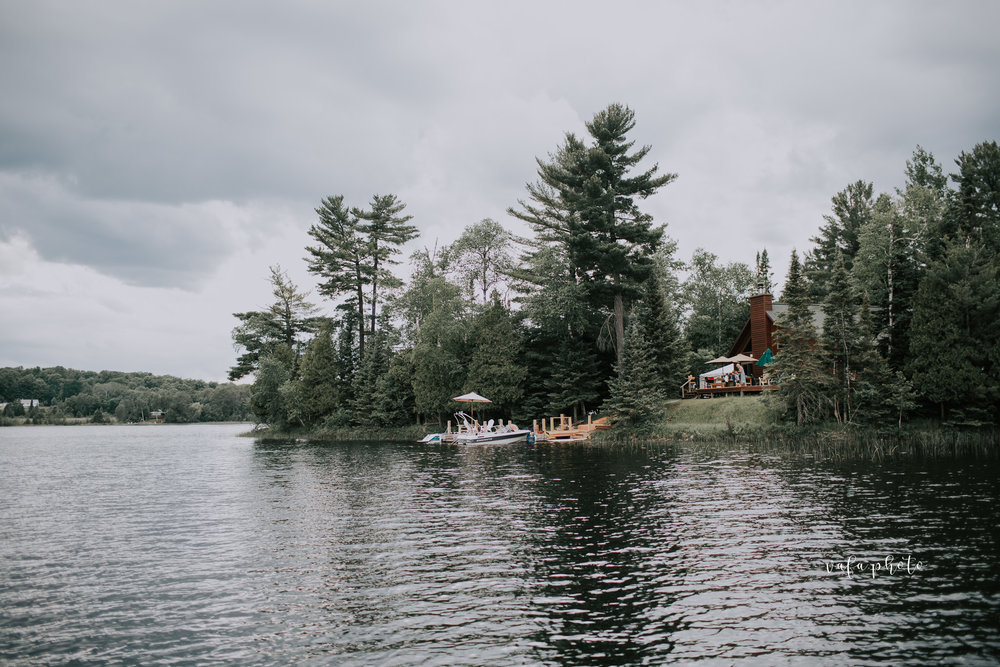 Michigan-Lake-House-Wedding-Madeline-Patrick-Vafa-Photo-691.jpg