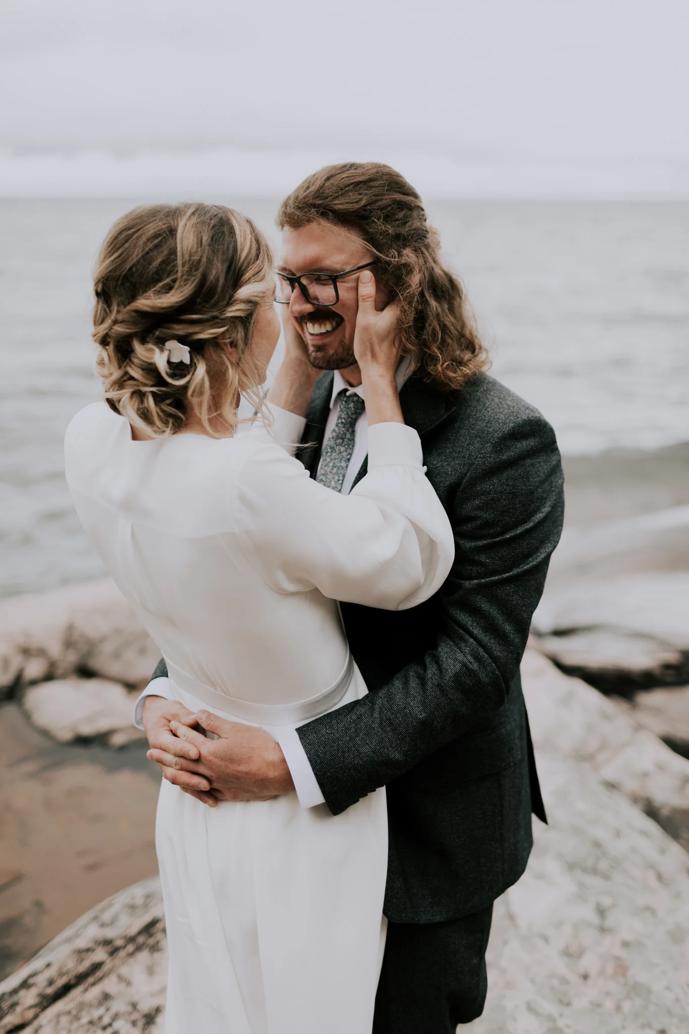 Belsolda-Farm-Wedding-Marquette-MI-Addie-James-Vafa-Photo109.jpg