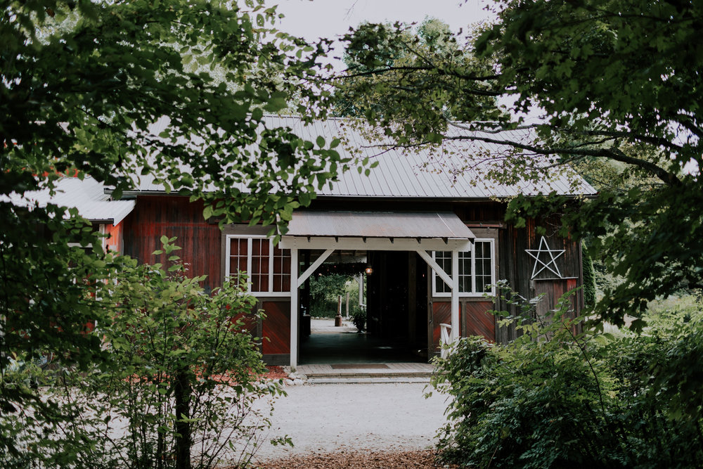 MillCreek-Wilde-Wedding-Barn-Michigan-Eliza-Eric-Vafa-Photo2.jpg