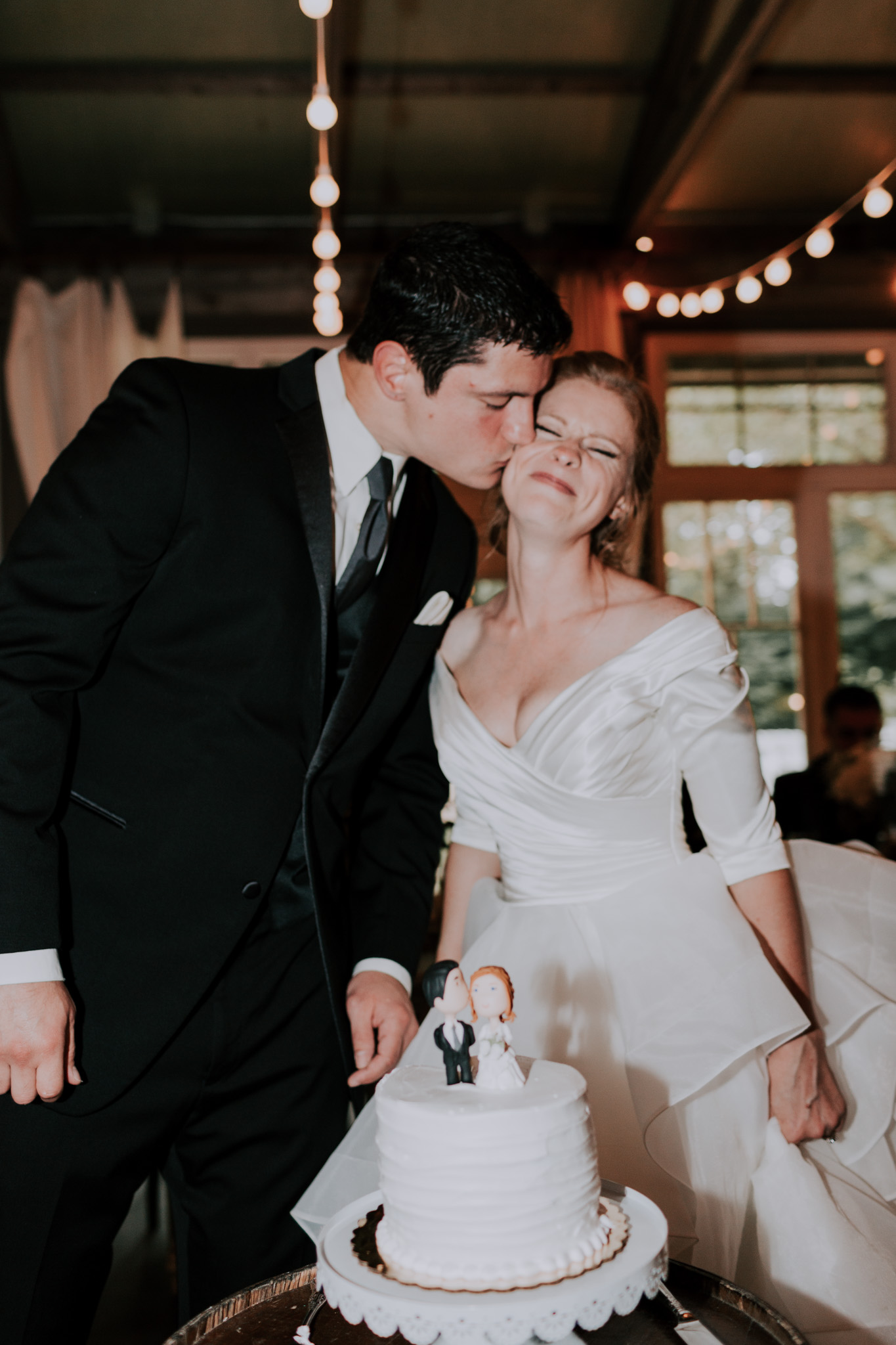 MillCreek-Wilde-Wedding-Barn-Michigan-Eliza-Eric-Vafa-Photo1063.jpg