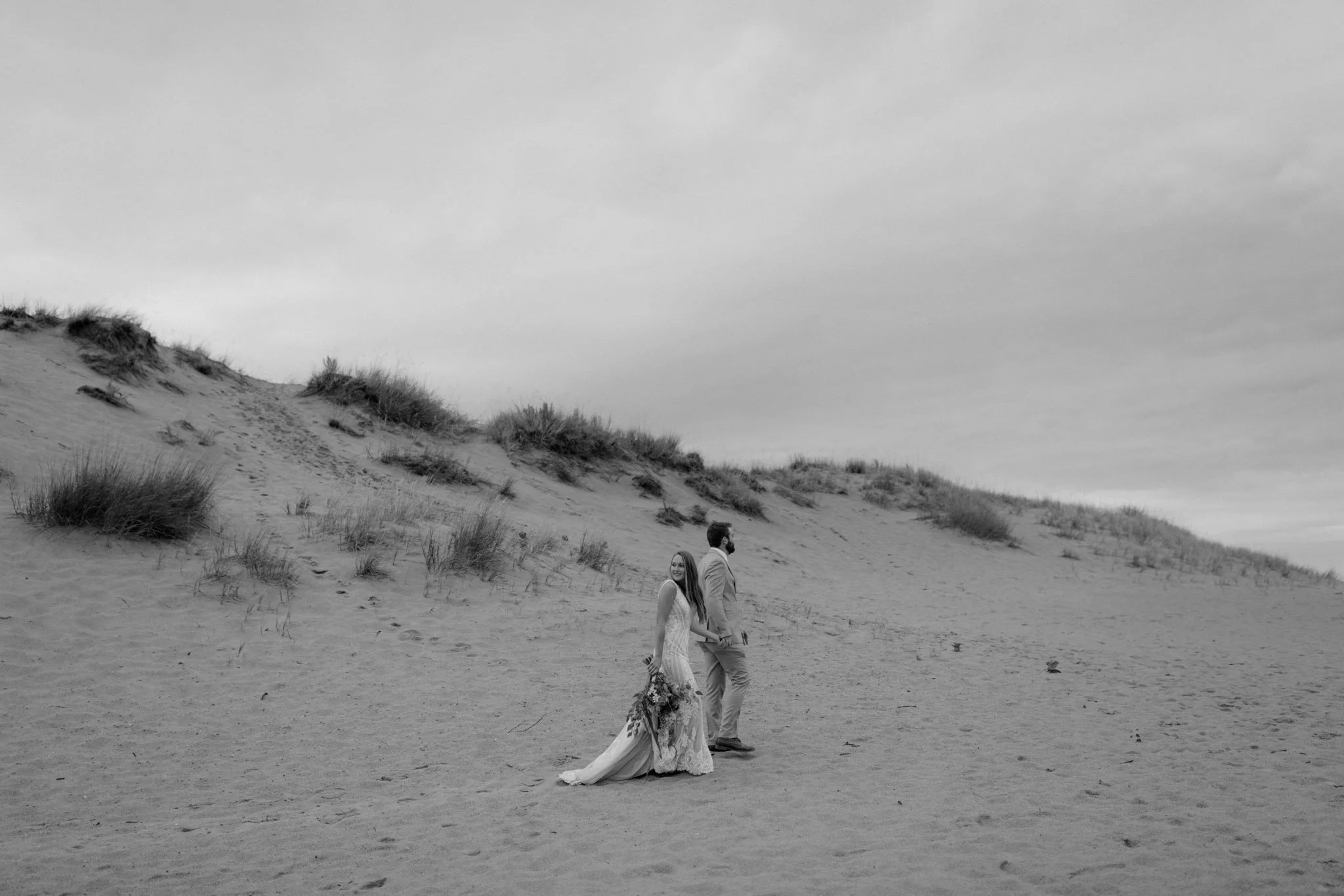 Sleeping-Bear-Dunes-Elopement-Brianne-Aaron-Vafa-Photo459.jpg