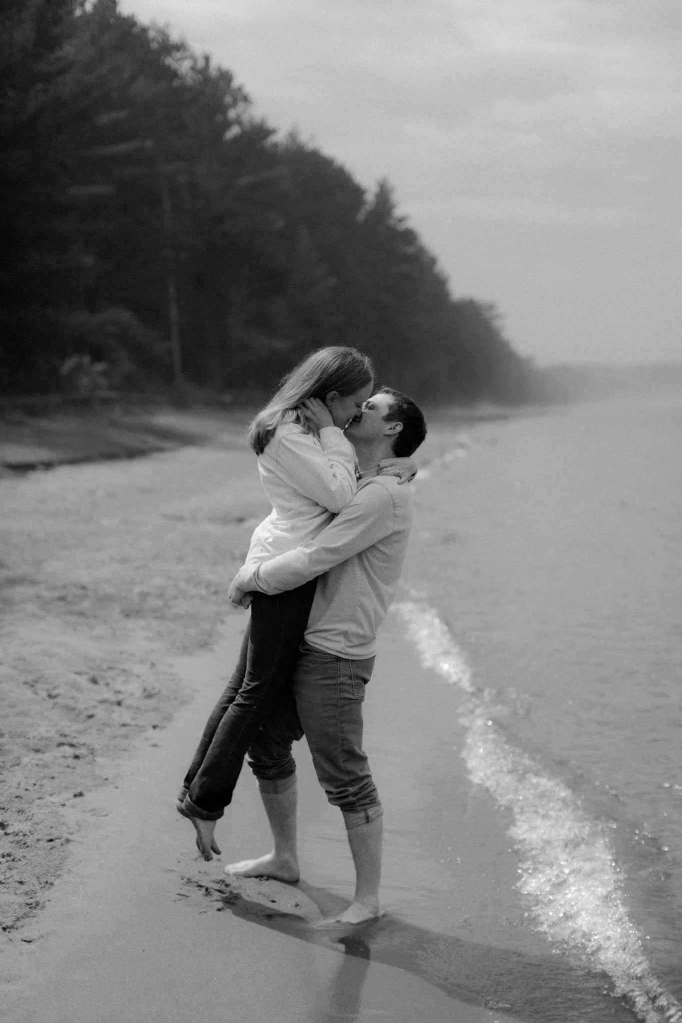 Upper-Peninsula-Engagement-Kamie-Ryan-Vafa-Photo142.jpg
