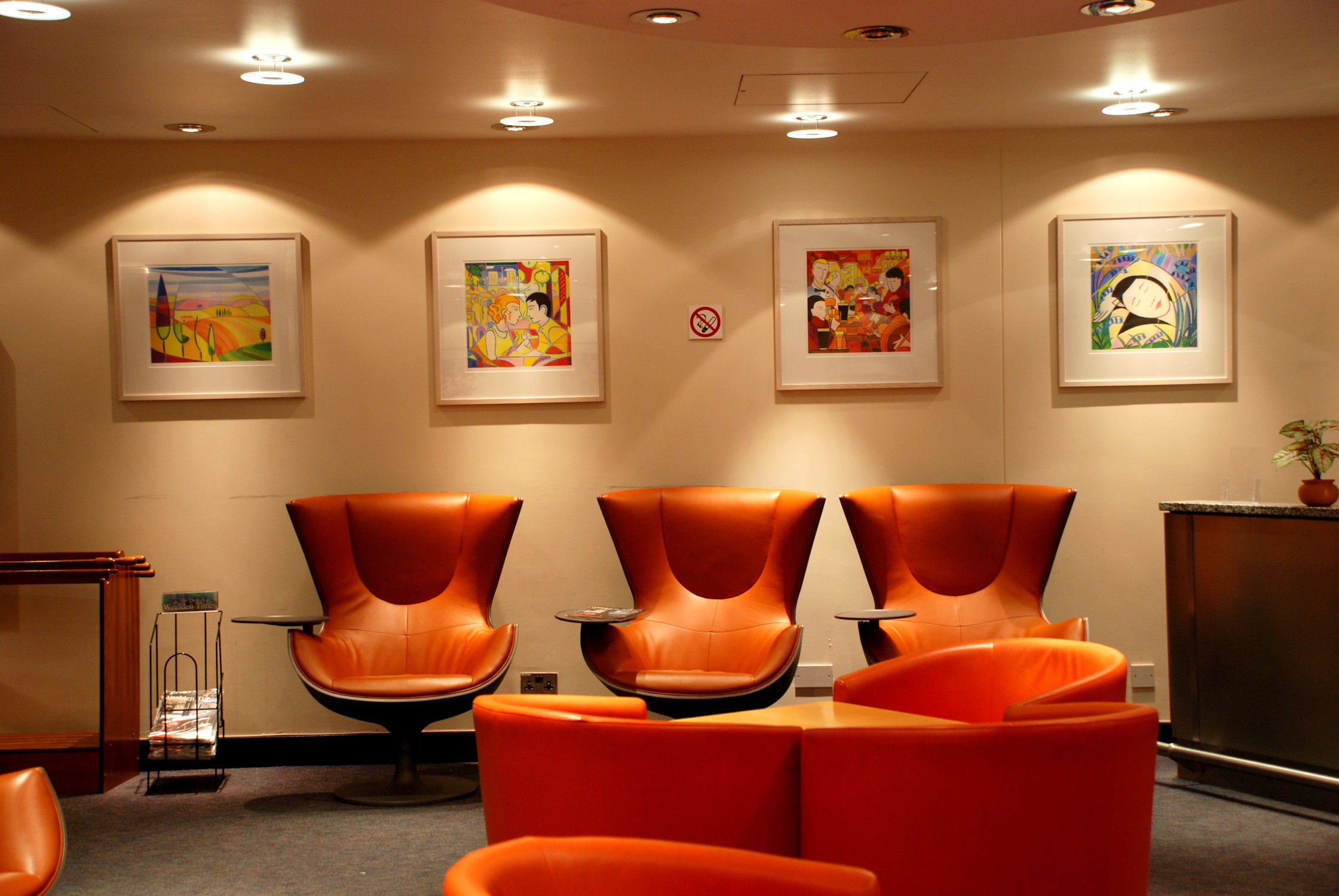 eurostar-lounge-ashford-international-artwork-john-lester.jpg