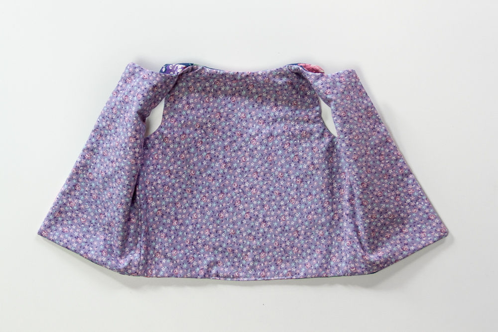 Sewing Tutorial - Two methods for sewing a lined vest with tons of photos