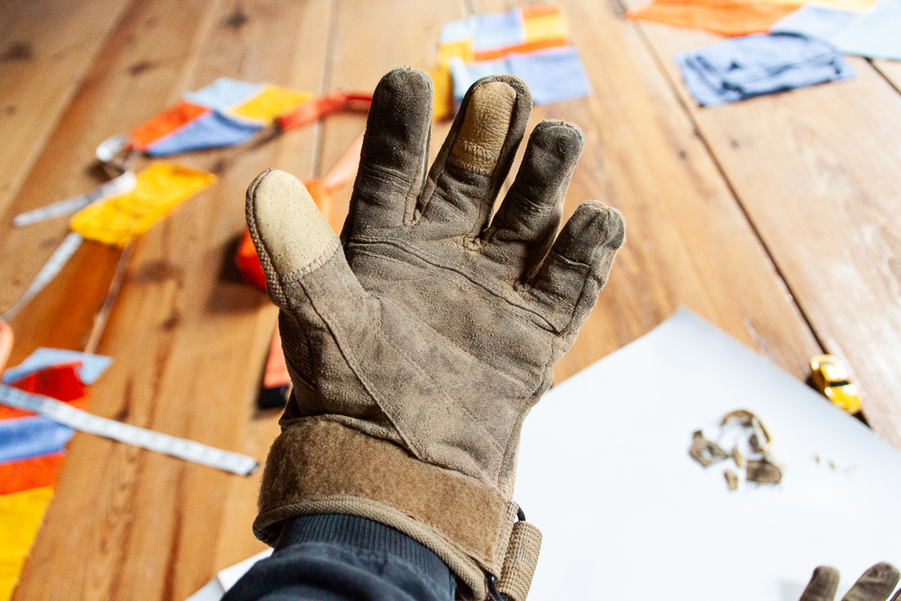 How to Repair Work Gloves with Holes in the Fingers — SARAH KIRSTEN