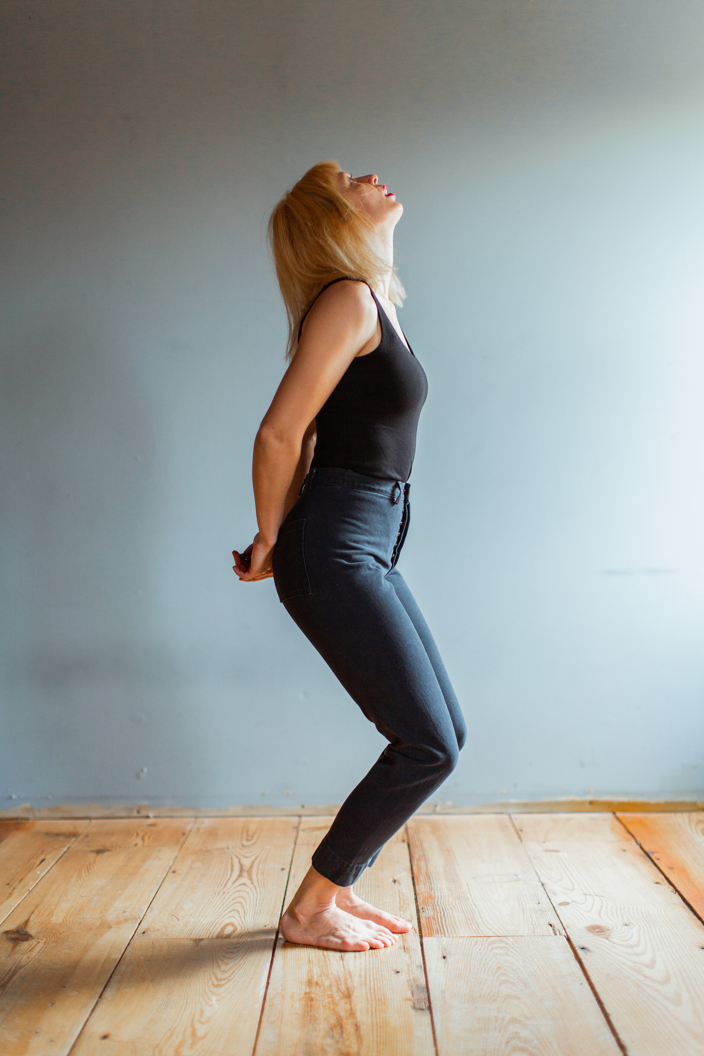 Comparing the Philippa Pants and the Dawn Jeans — SARAH KIRSTEN
