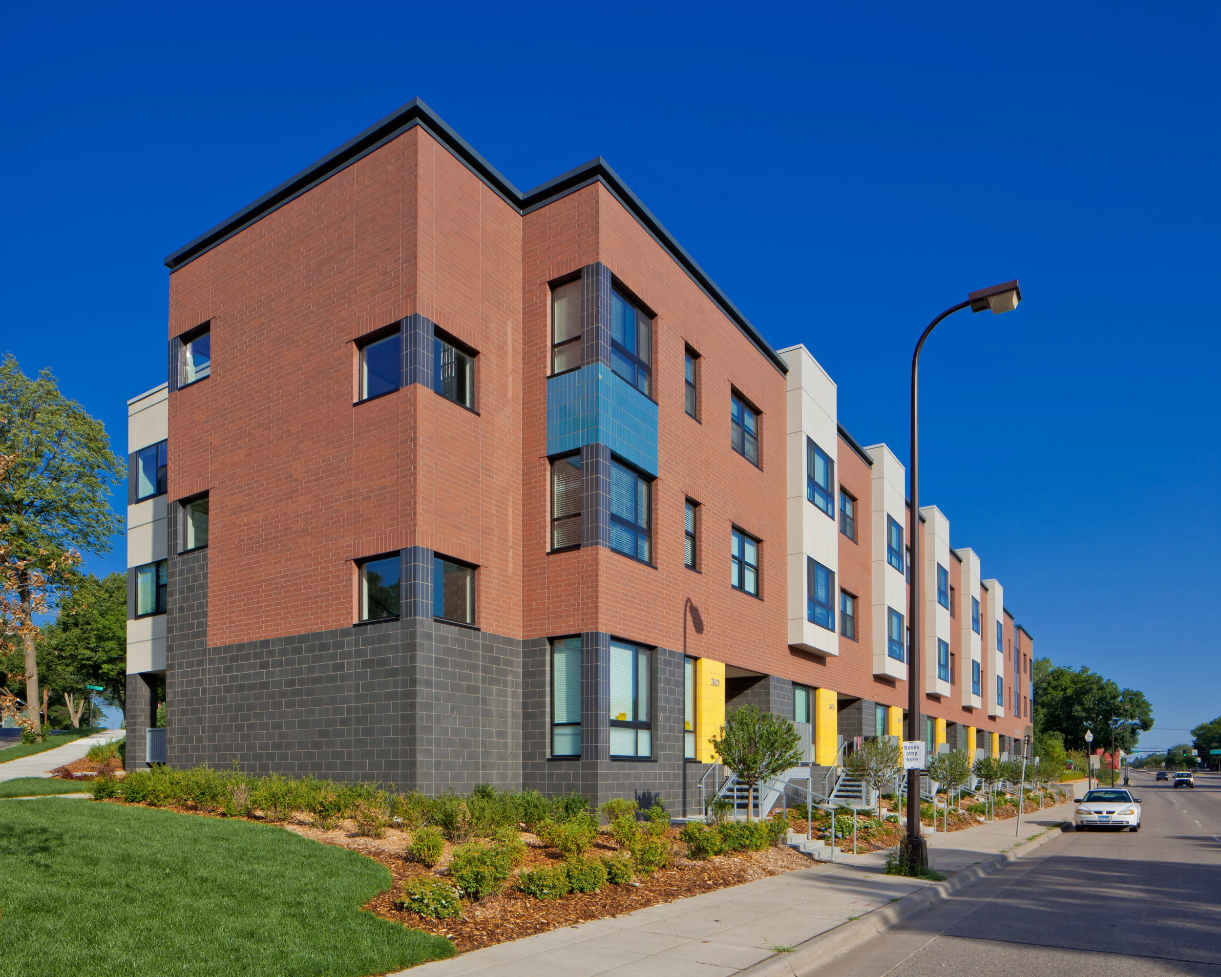 0427-ext-se.jpg