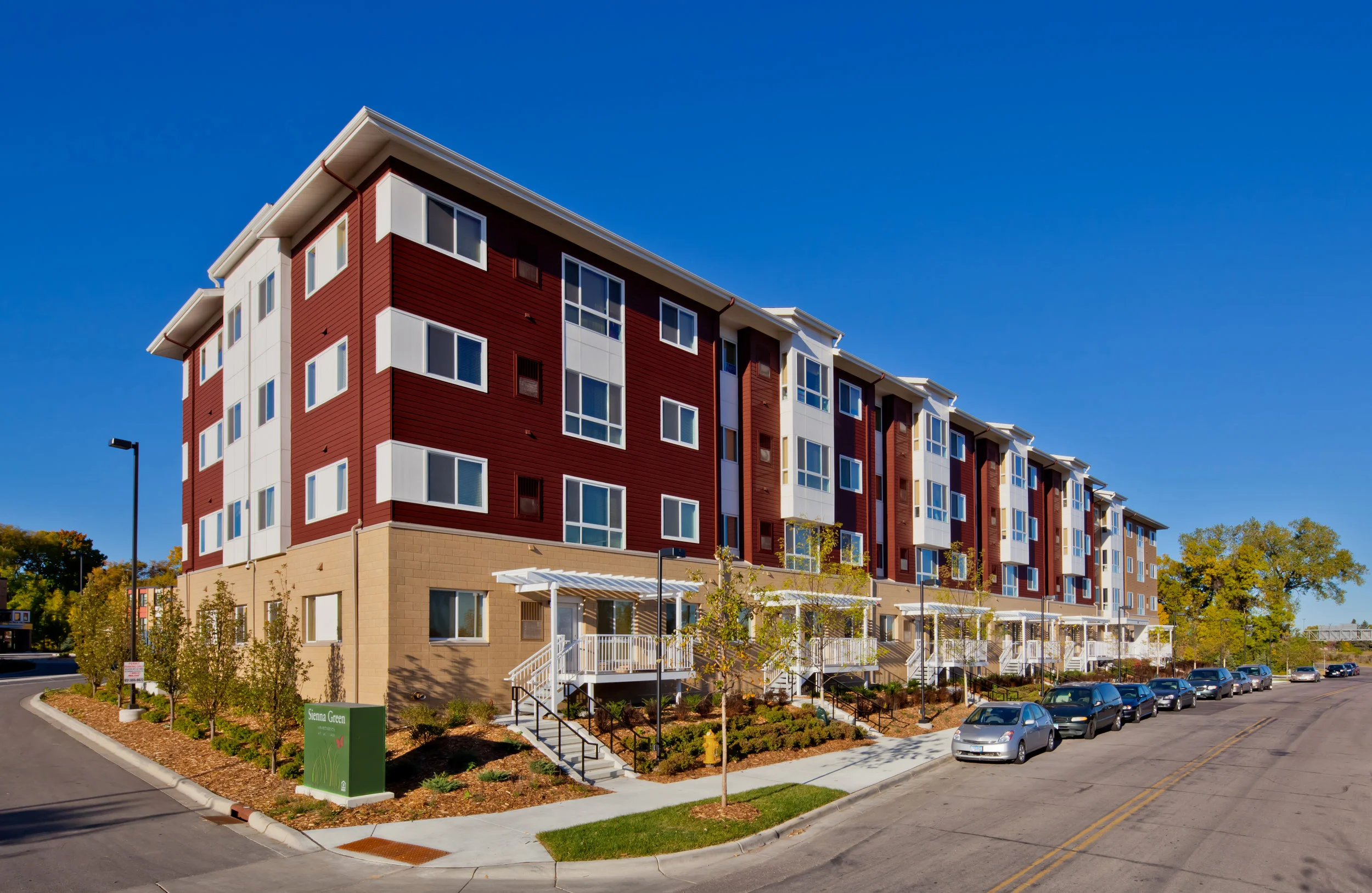 1037-ext-se-high-2.jpg